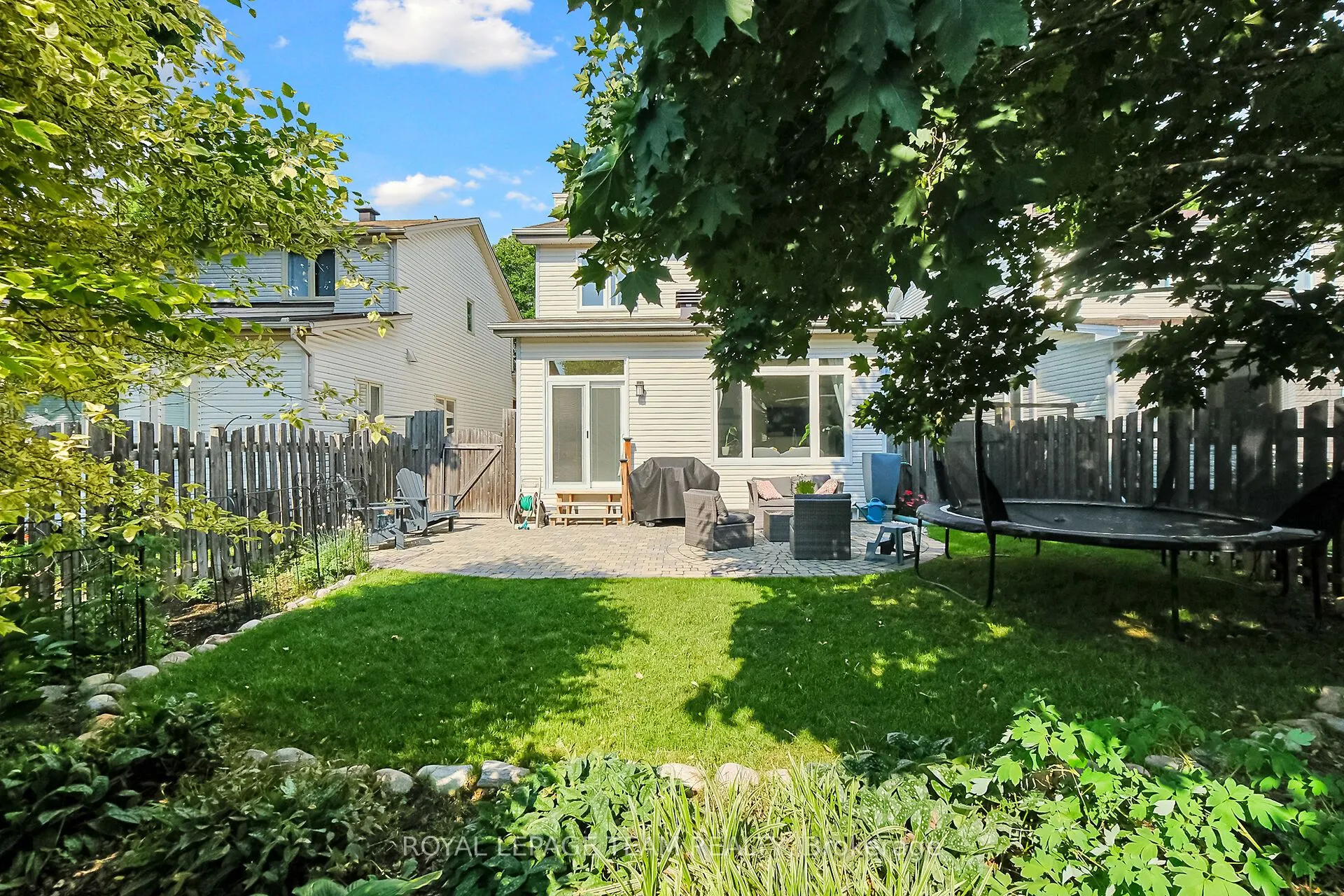 22 Avonhurst Avenue