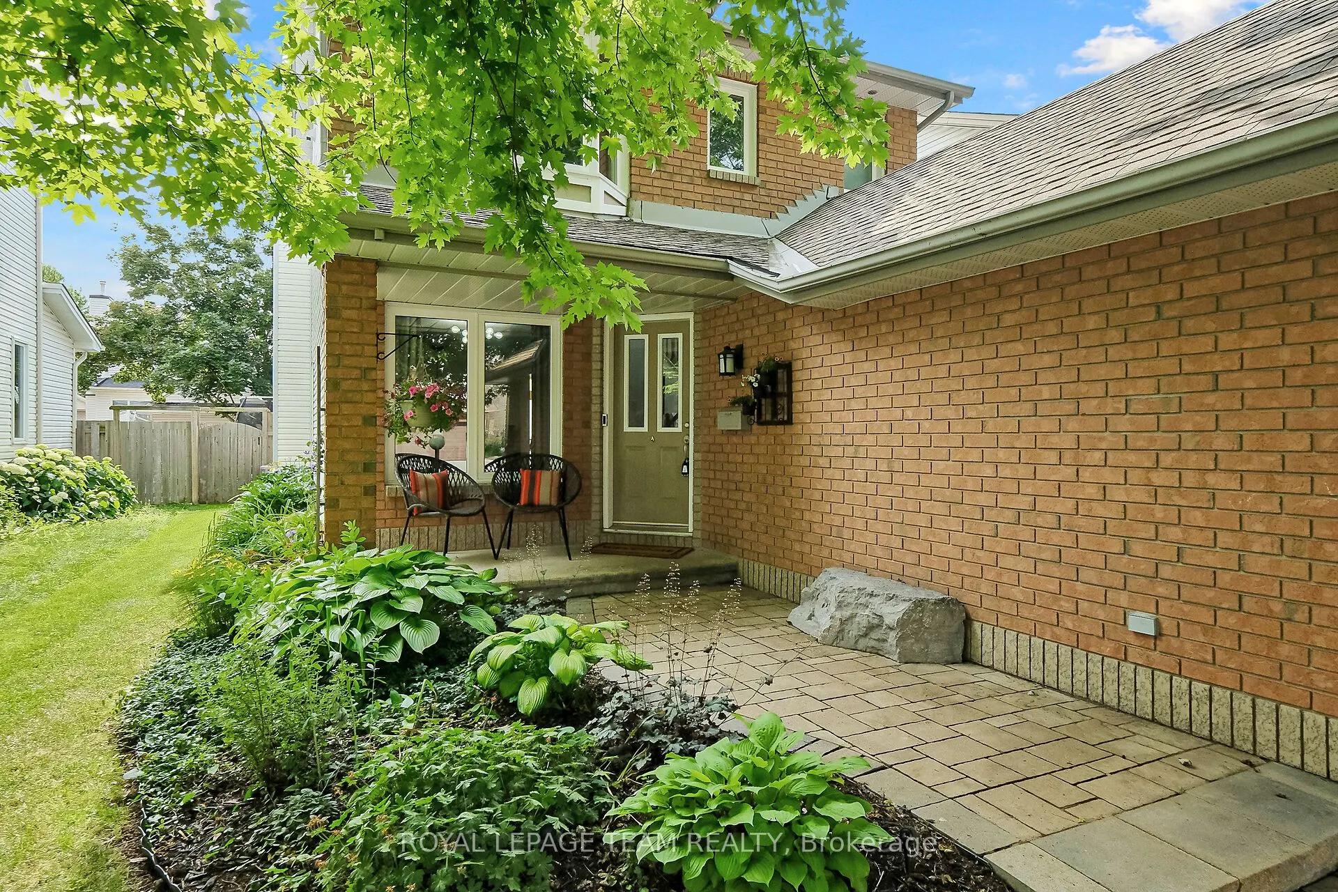 22 Avonhurst Avenue