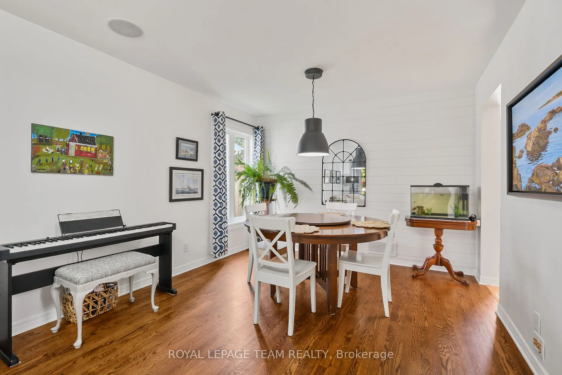 22 Avonhurst Avenue
