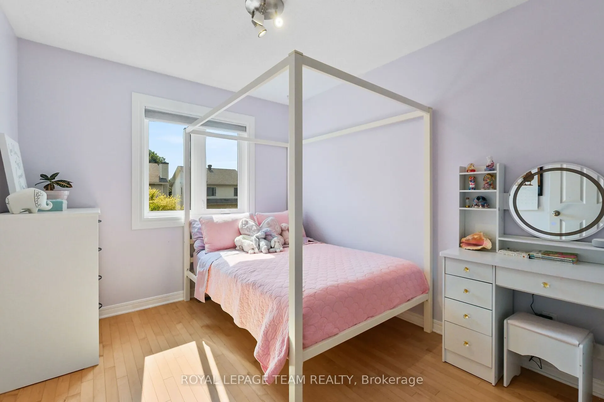 22 Avonhurst Avenue