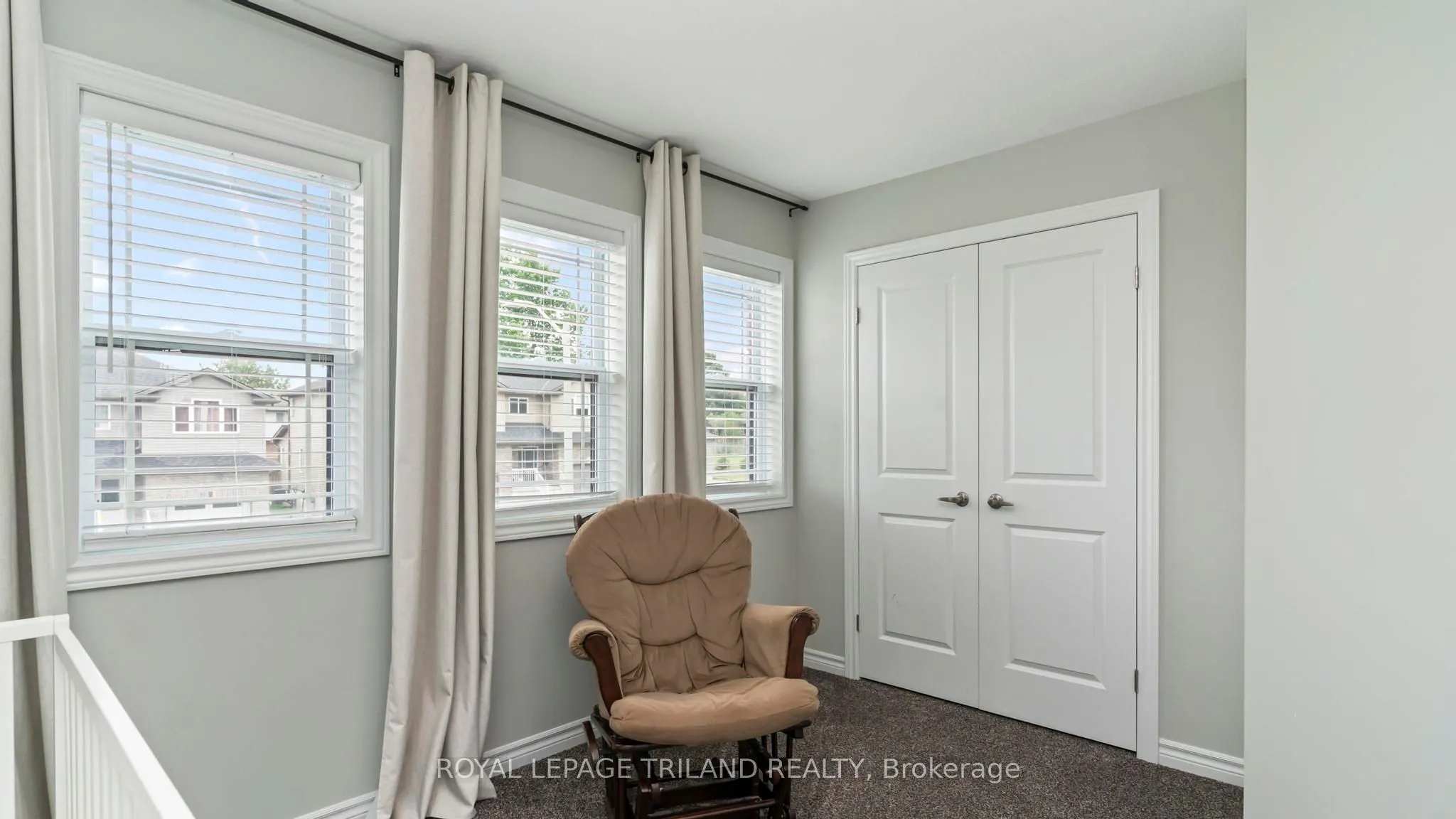 16 KENDELL Lane
