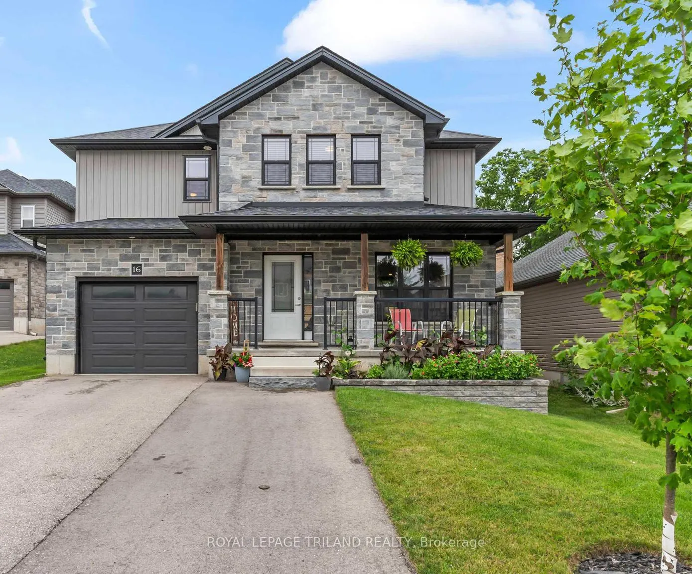 16 KENDELL Lane