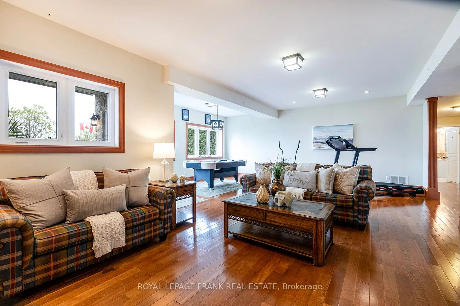 24 Gilson Point Place