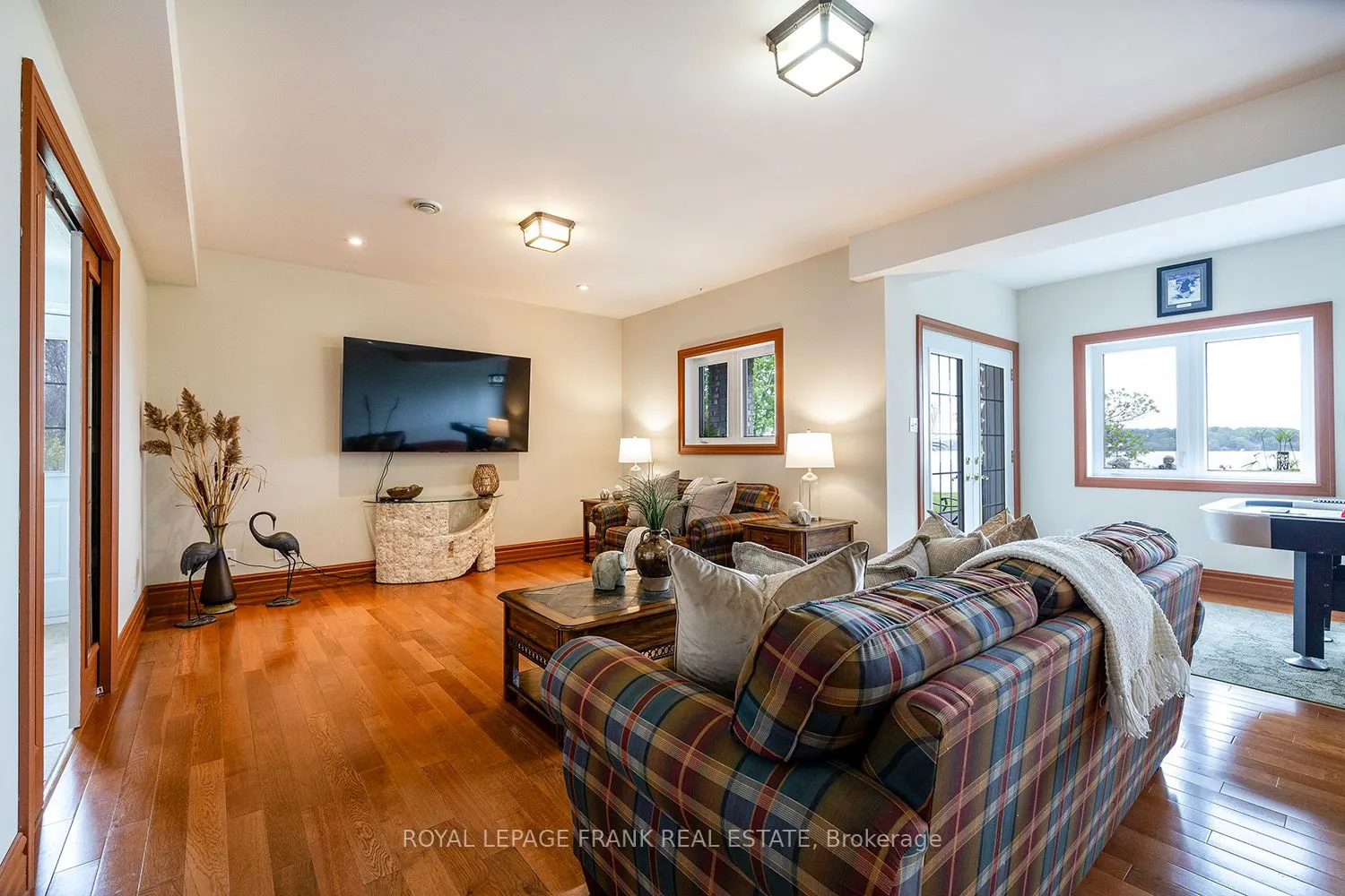 24 Gilson Point Place