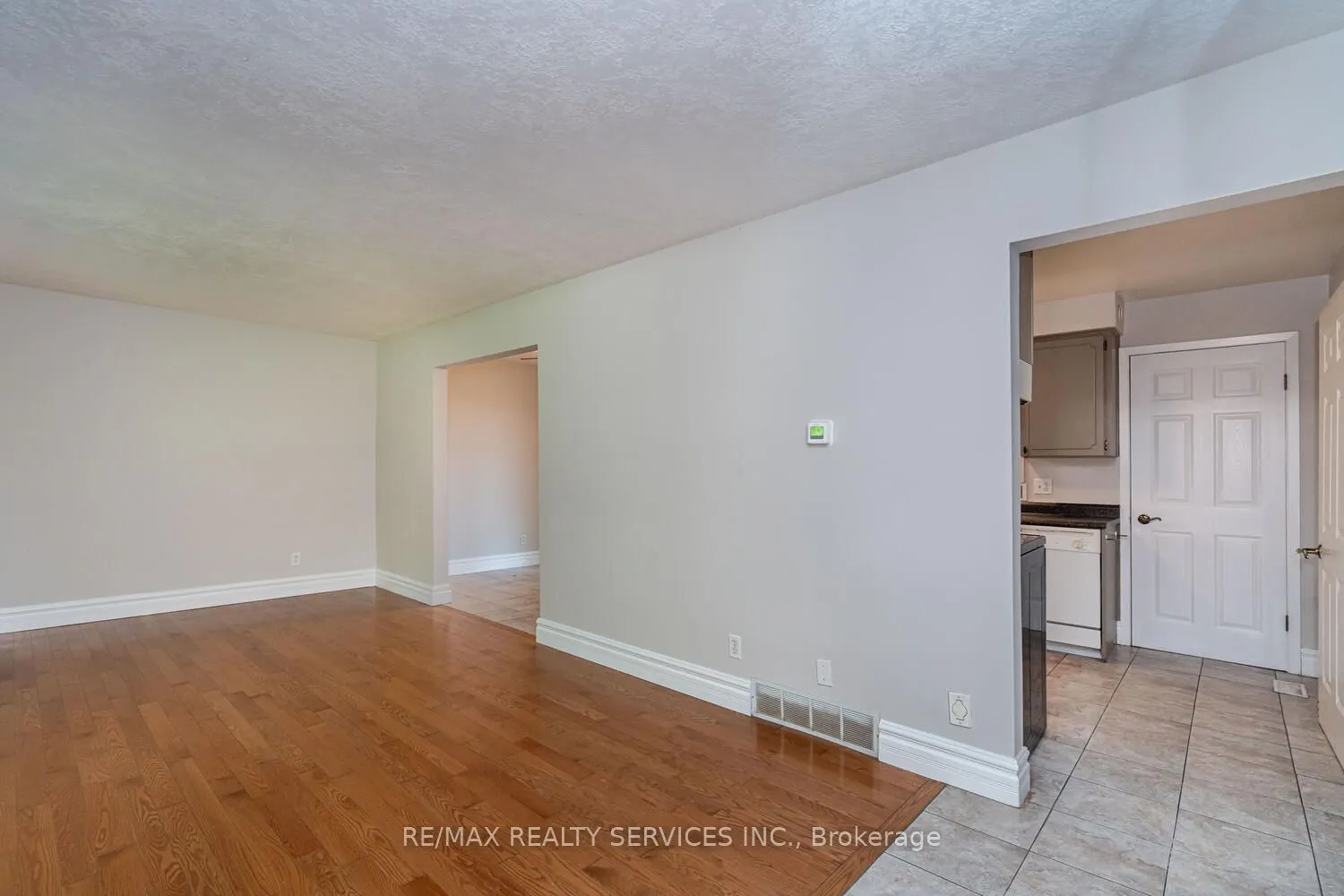 285 Thorncrest Drive