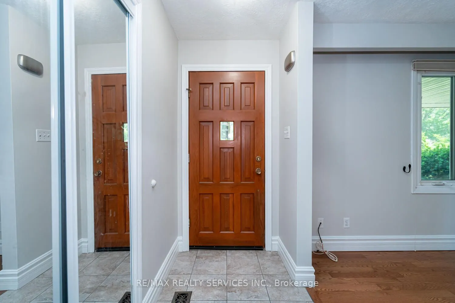 285 Thorncrest Drive