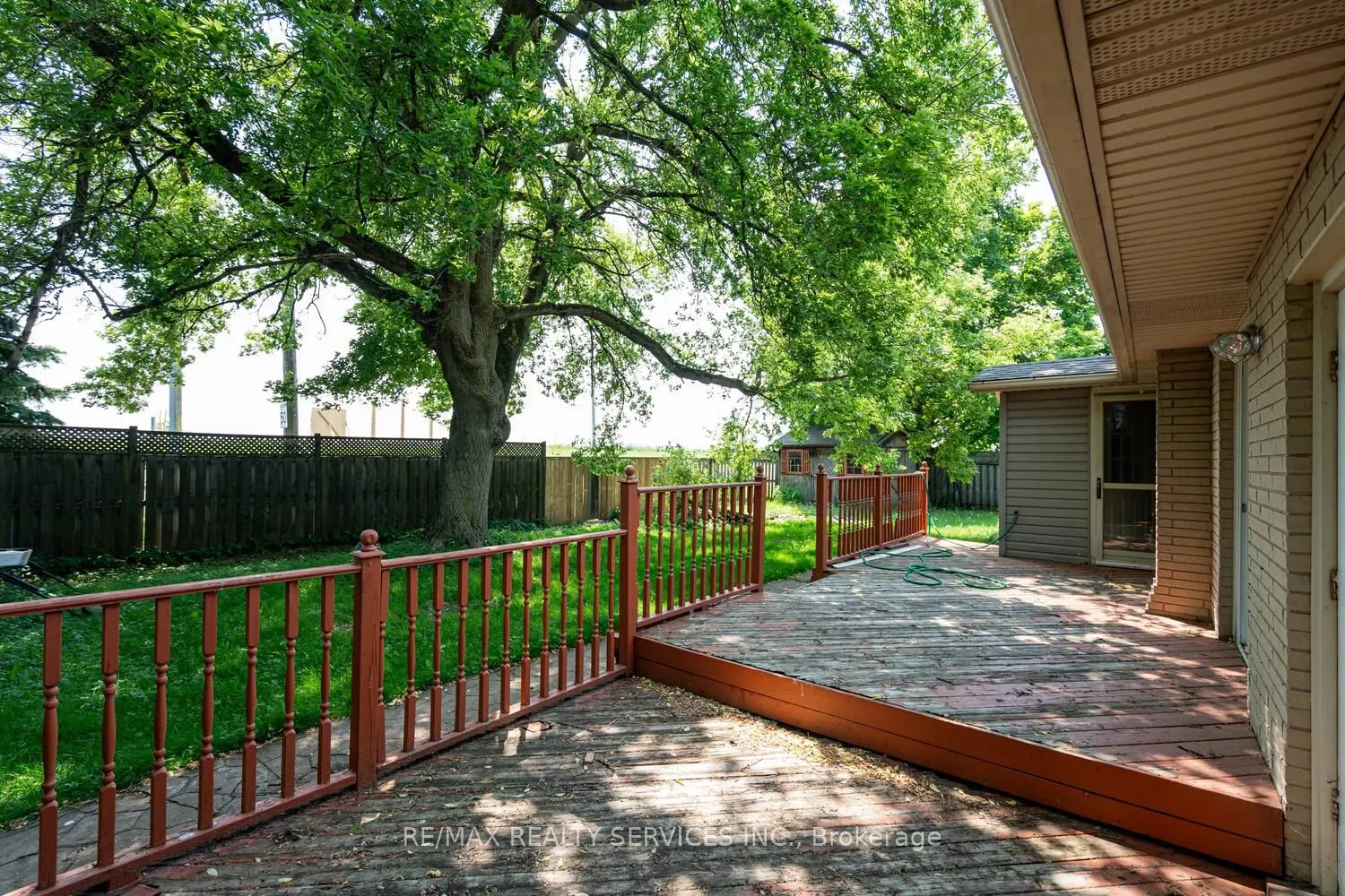 285 Thorncrest Drive