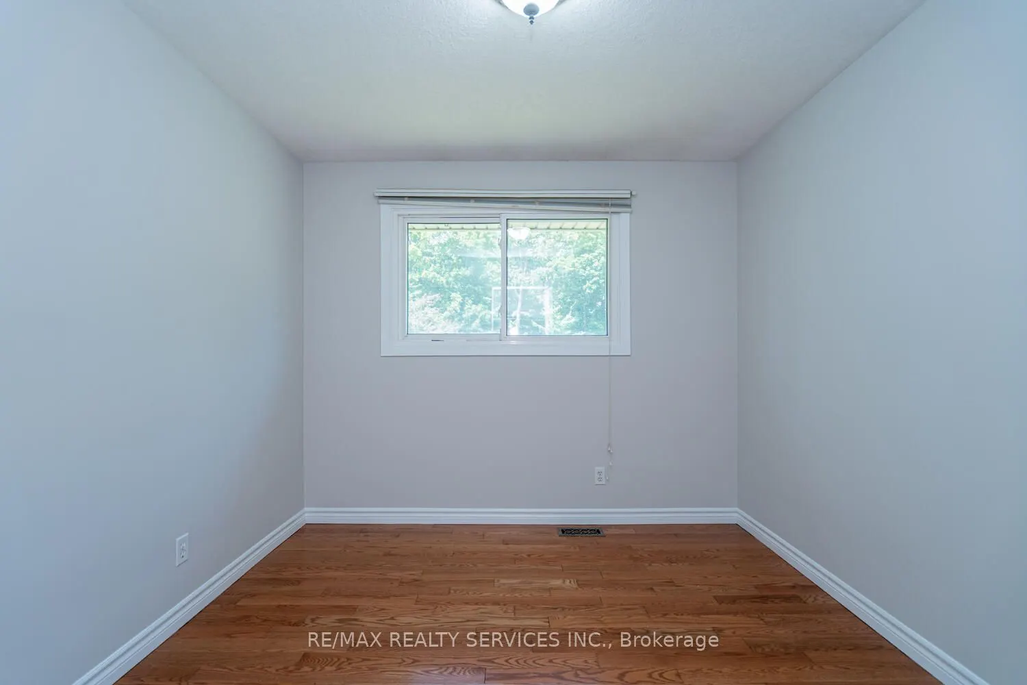 285 Thorncrest Drive