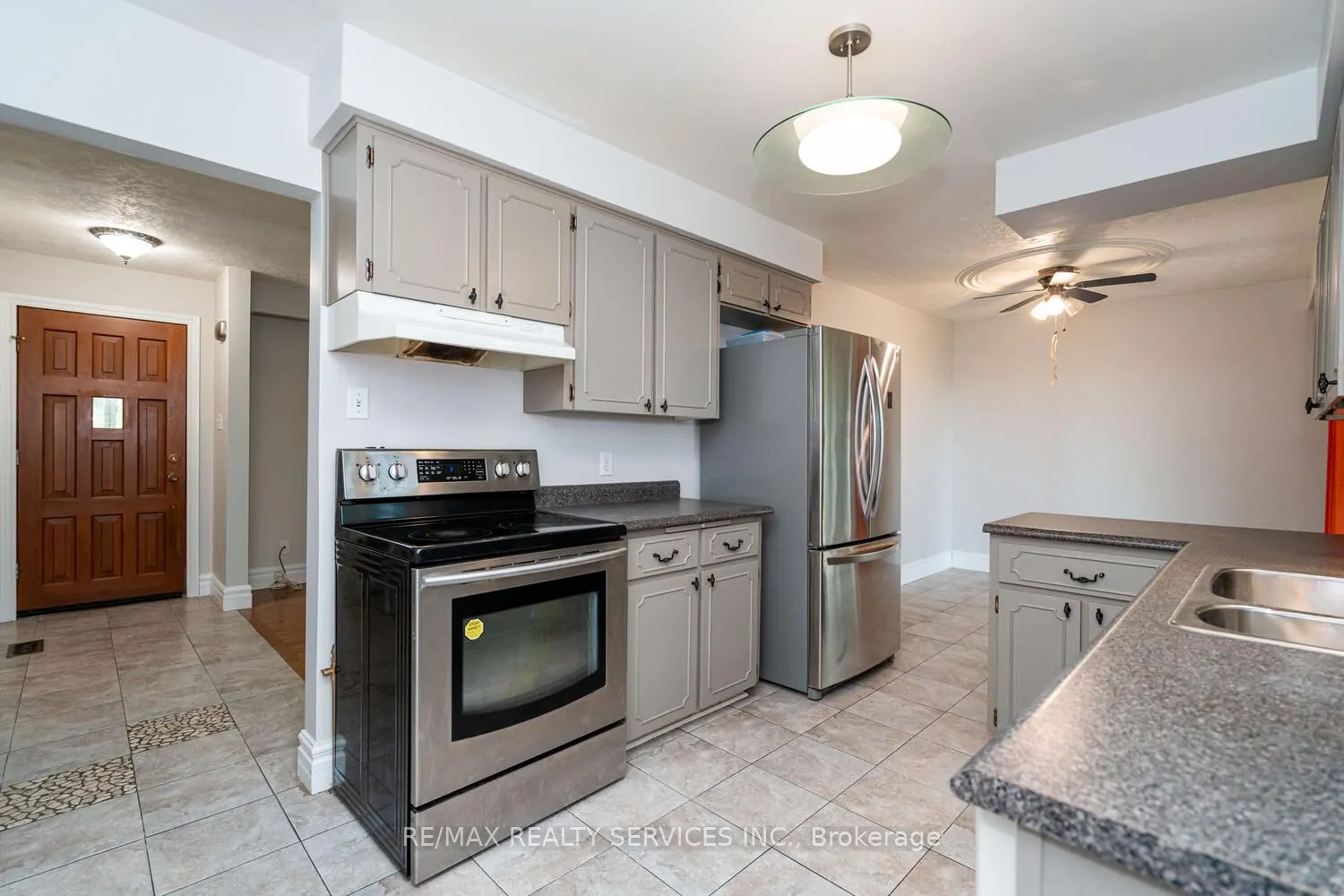 285 Thorncrest Drive