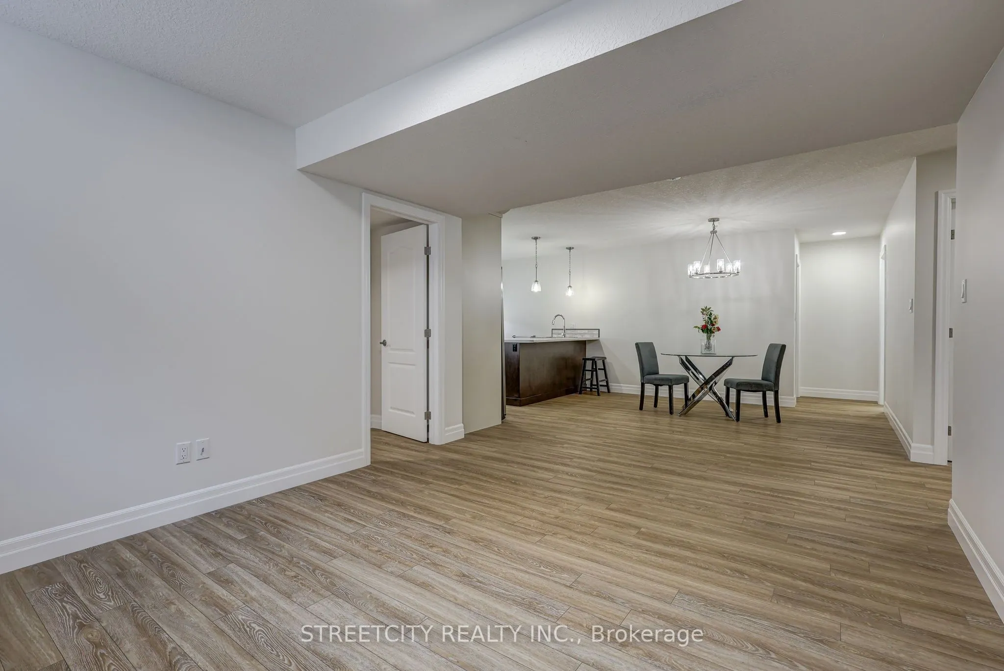 70 Acorn Trail