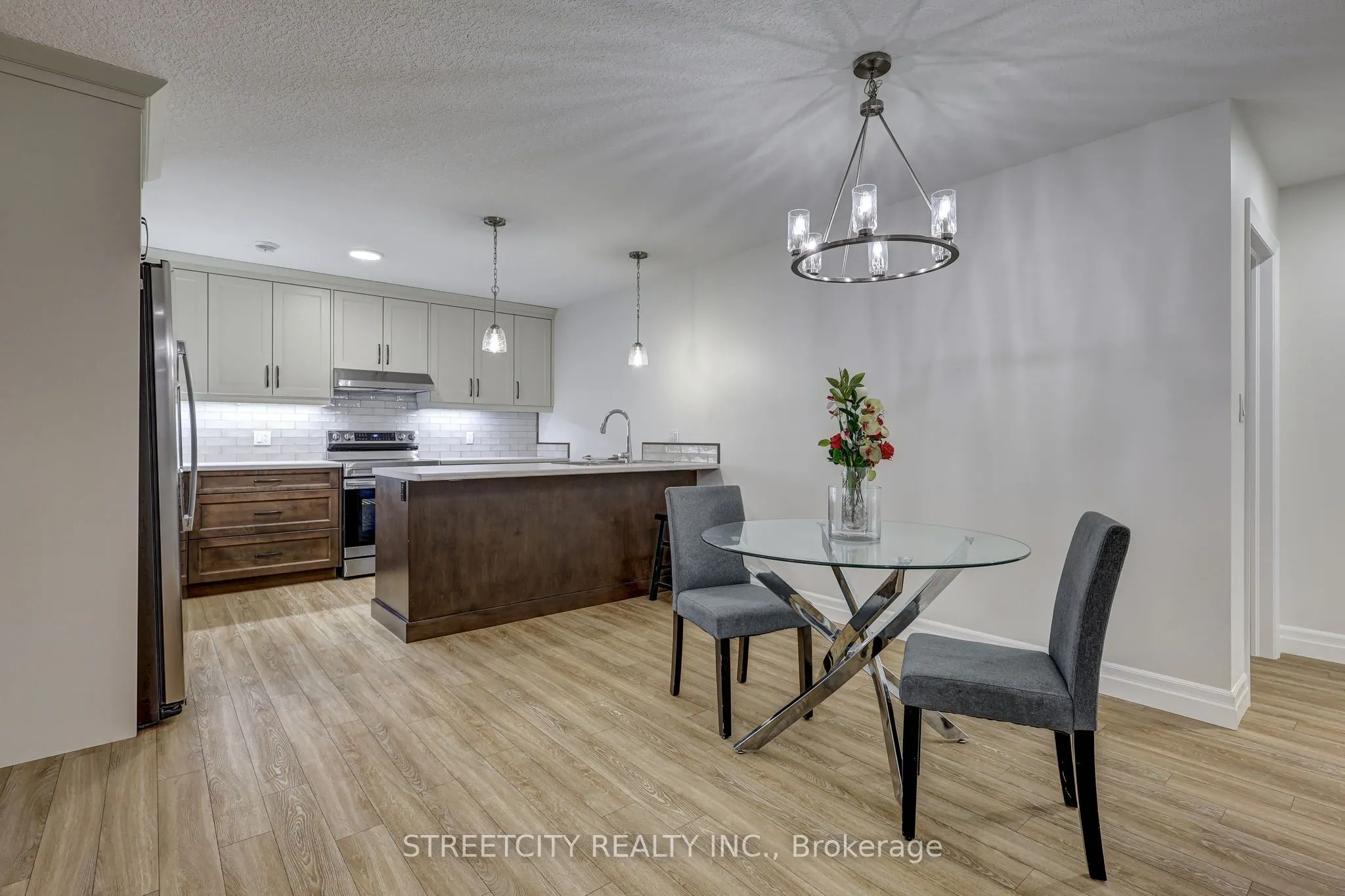 70 Acorn Trail