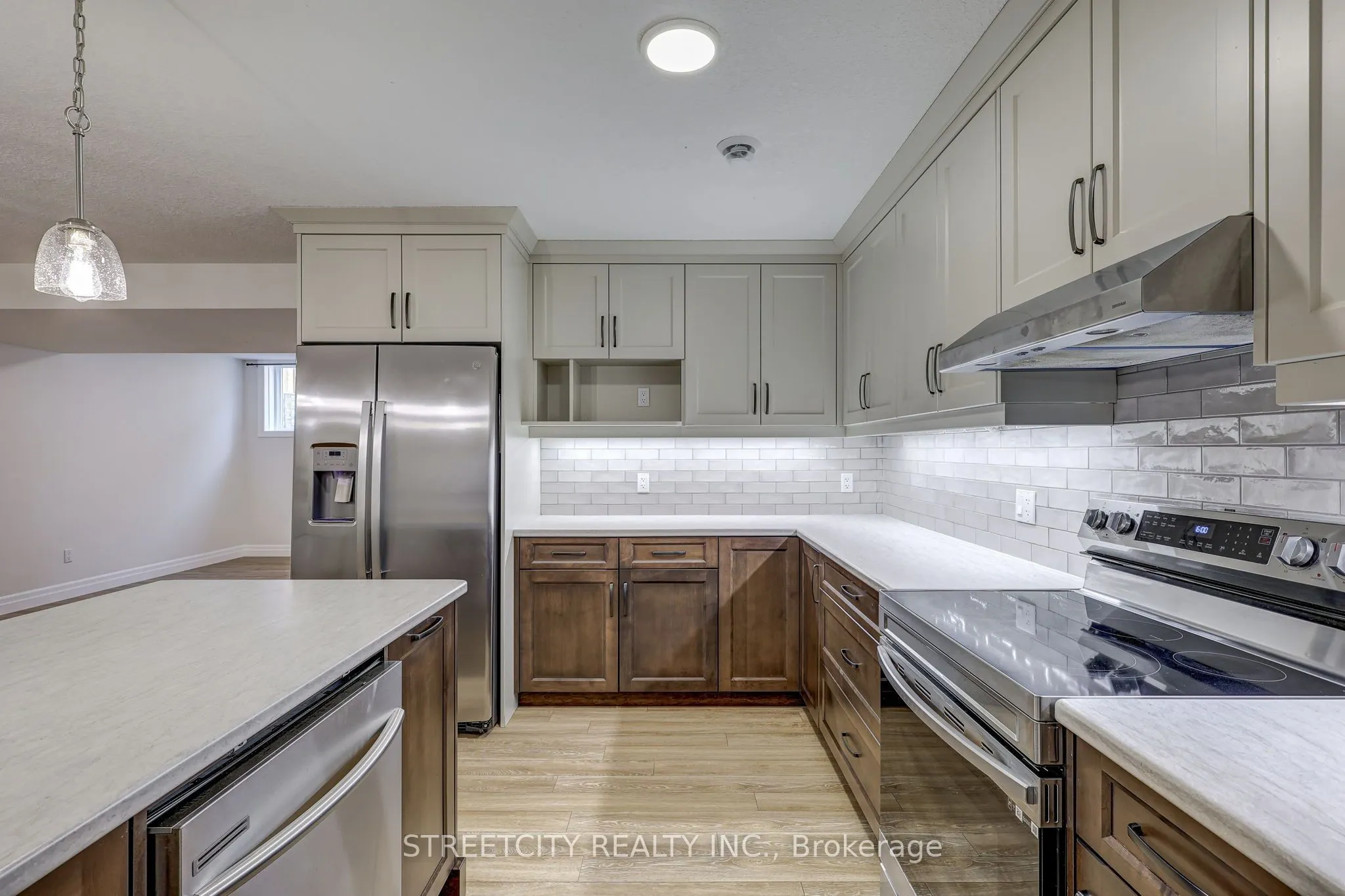 70 Acorn Trail
