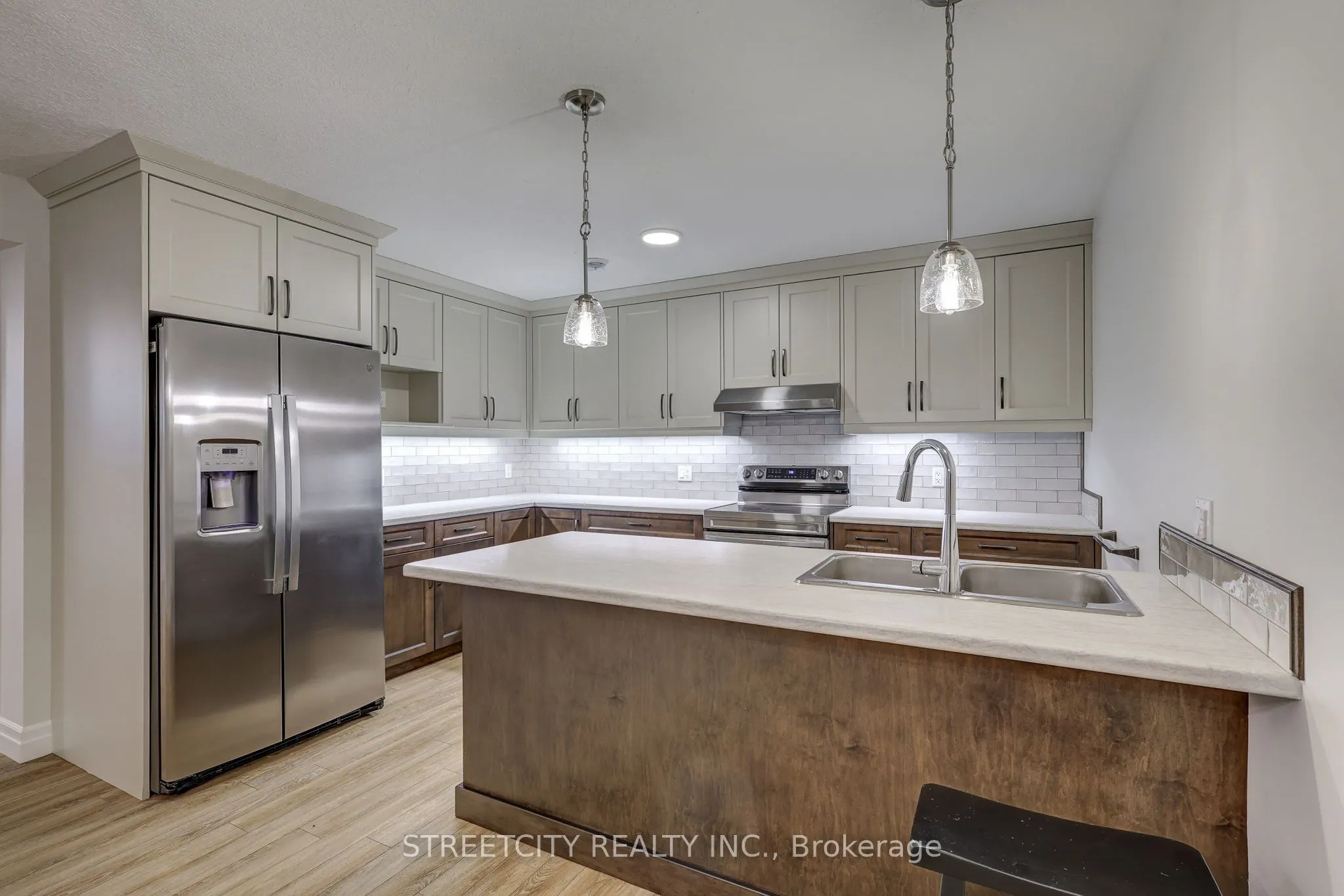 70 Acorn Trail