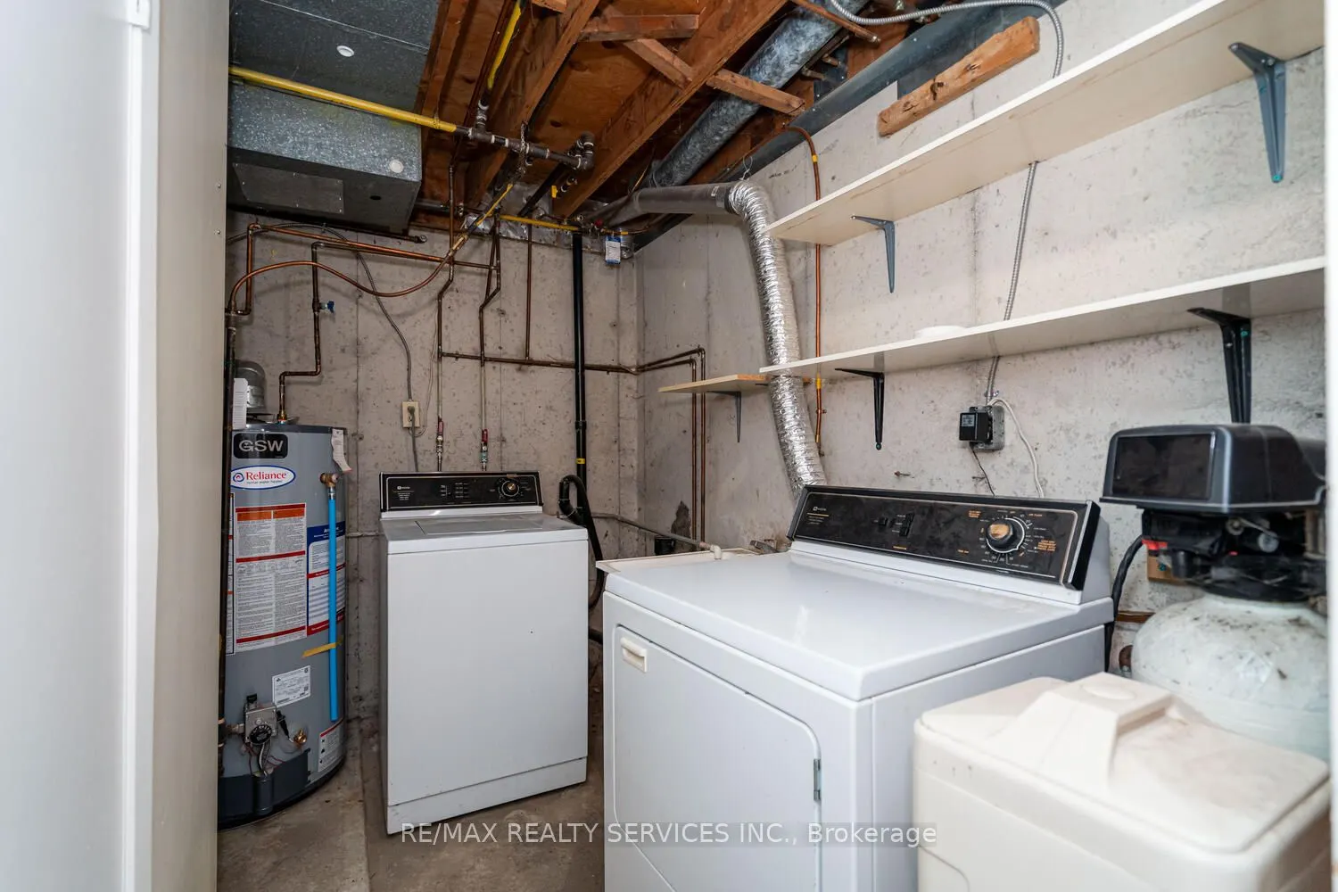 285 Thorncrest Drive, #BASEMENT