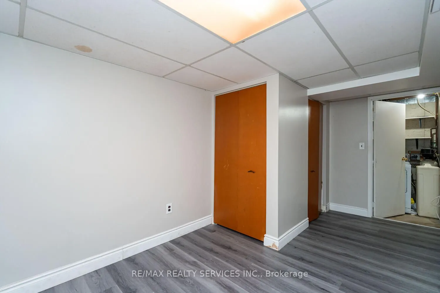 285 Thorncrest Drive, #BASEMENT