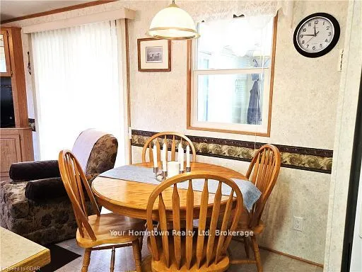 204 Beach Road