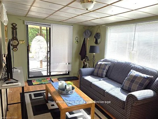 204 Beach Road