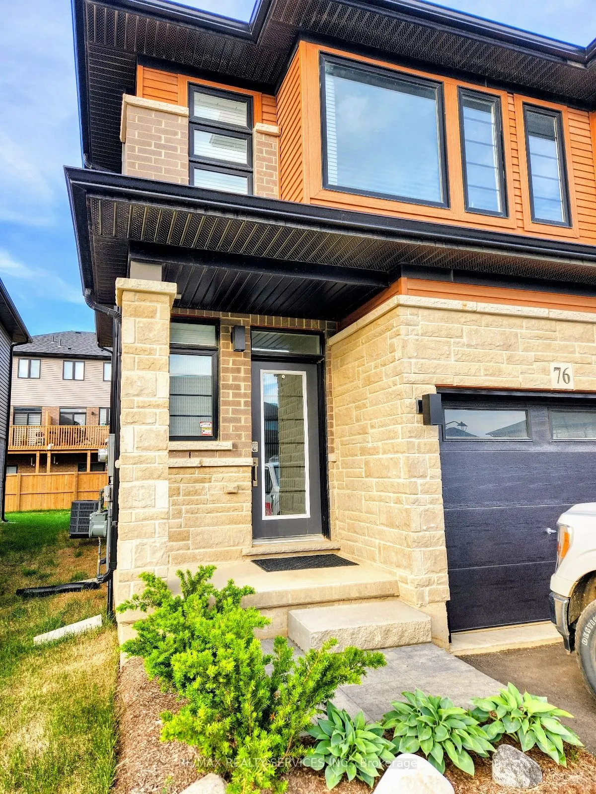 76 JUNE CALLWOOD Way