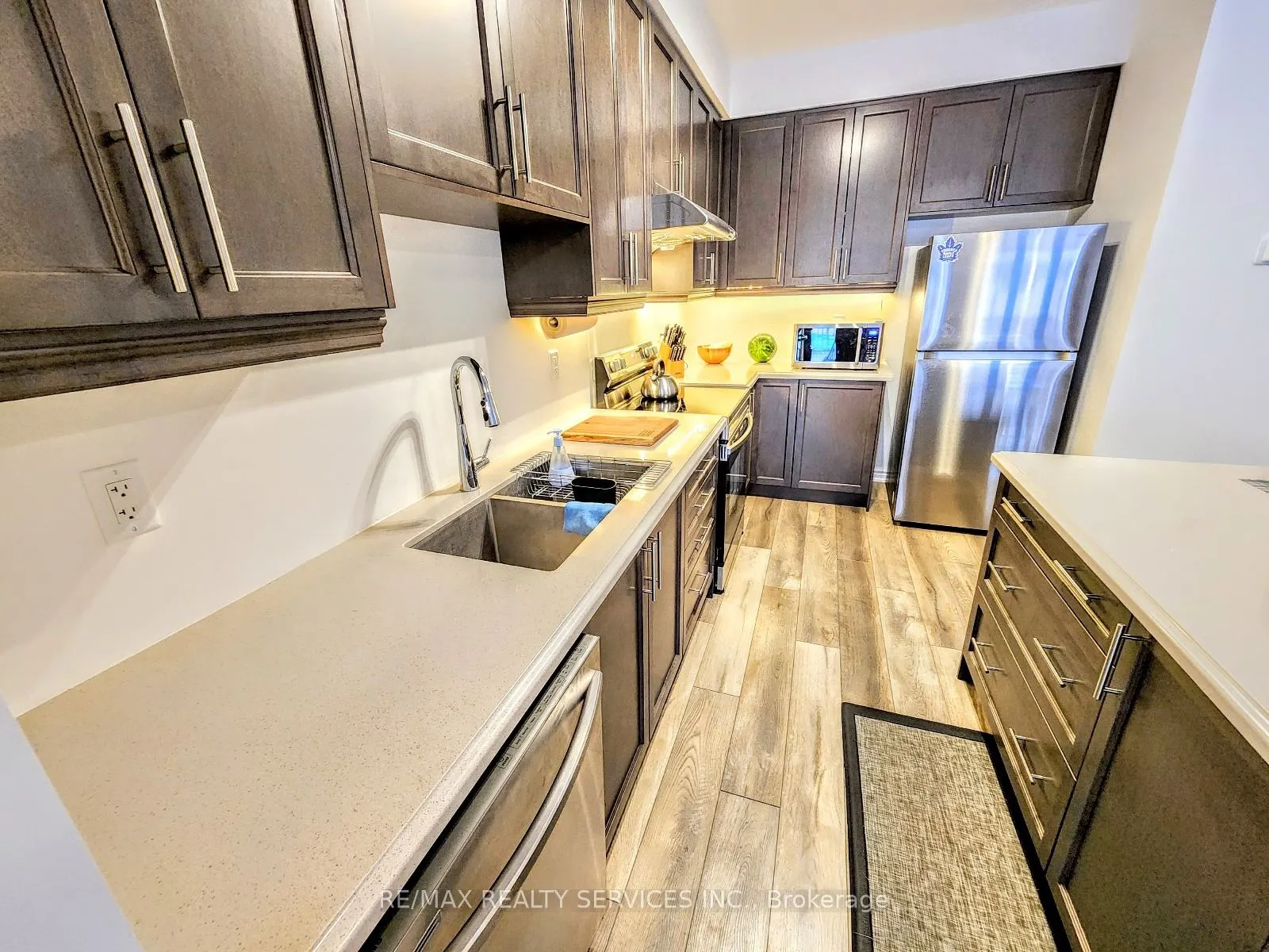 76 JUNE CALLWOOD Way