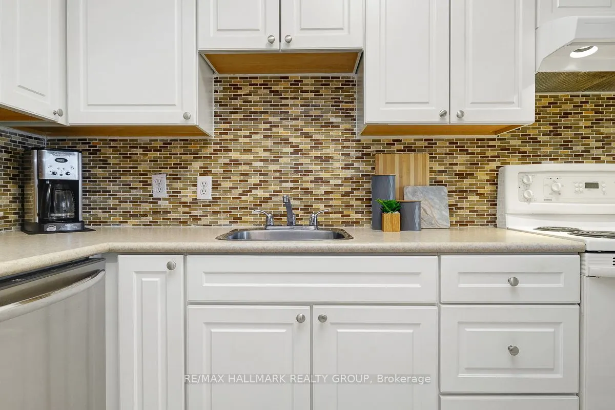 158A McArthur Avenue, #1005