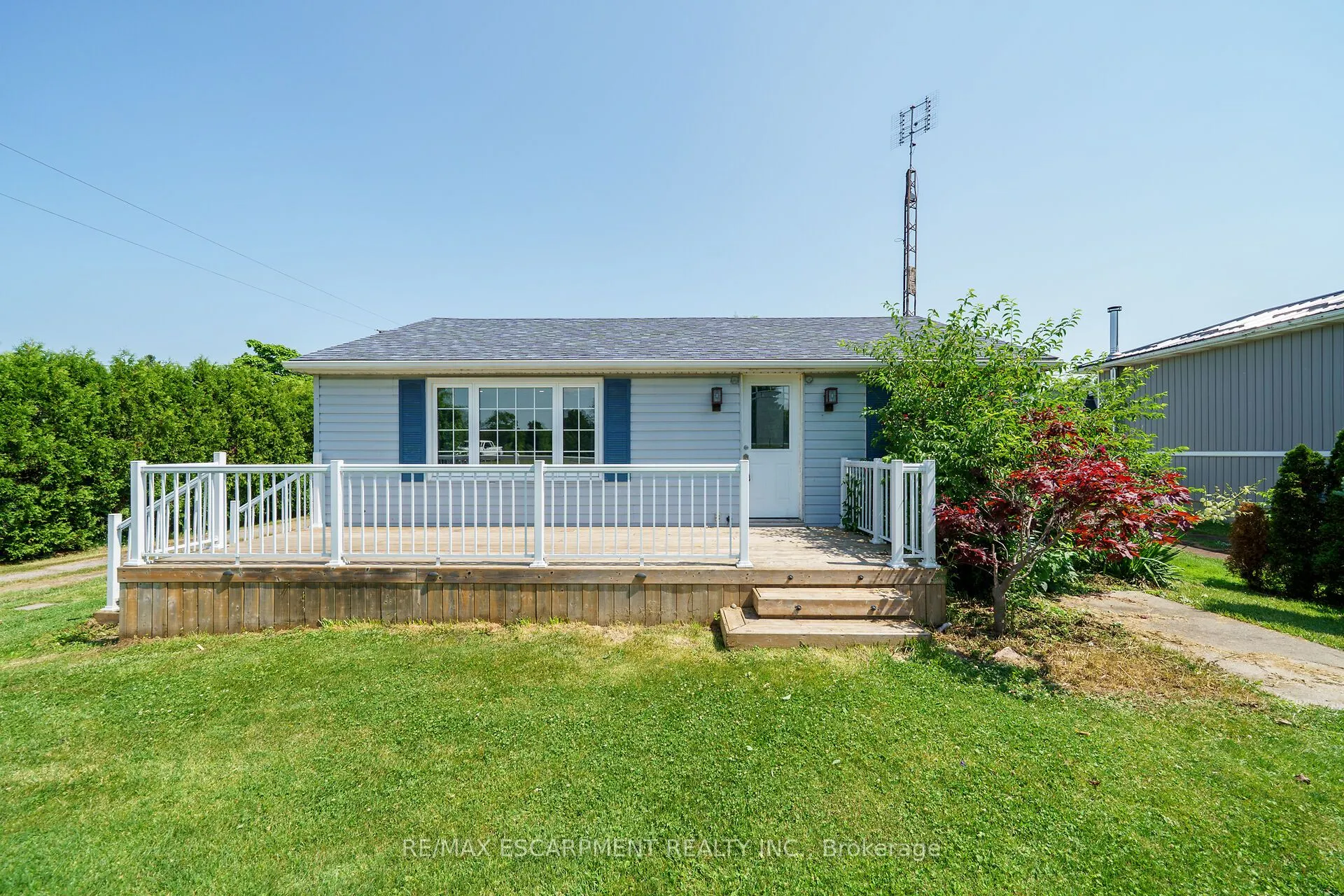 1896 River Road