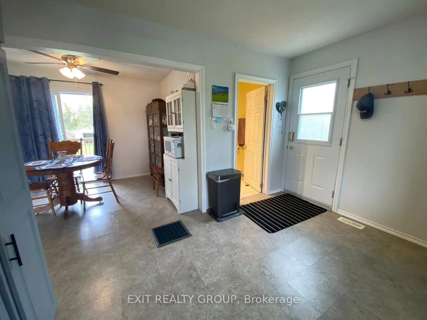 87 Bernard Long Road