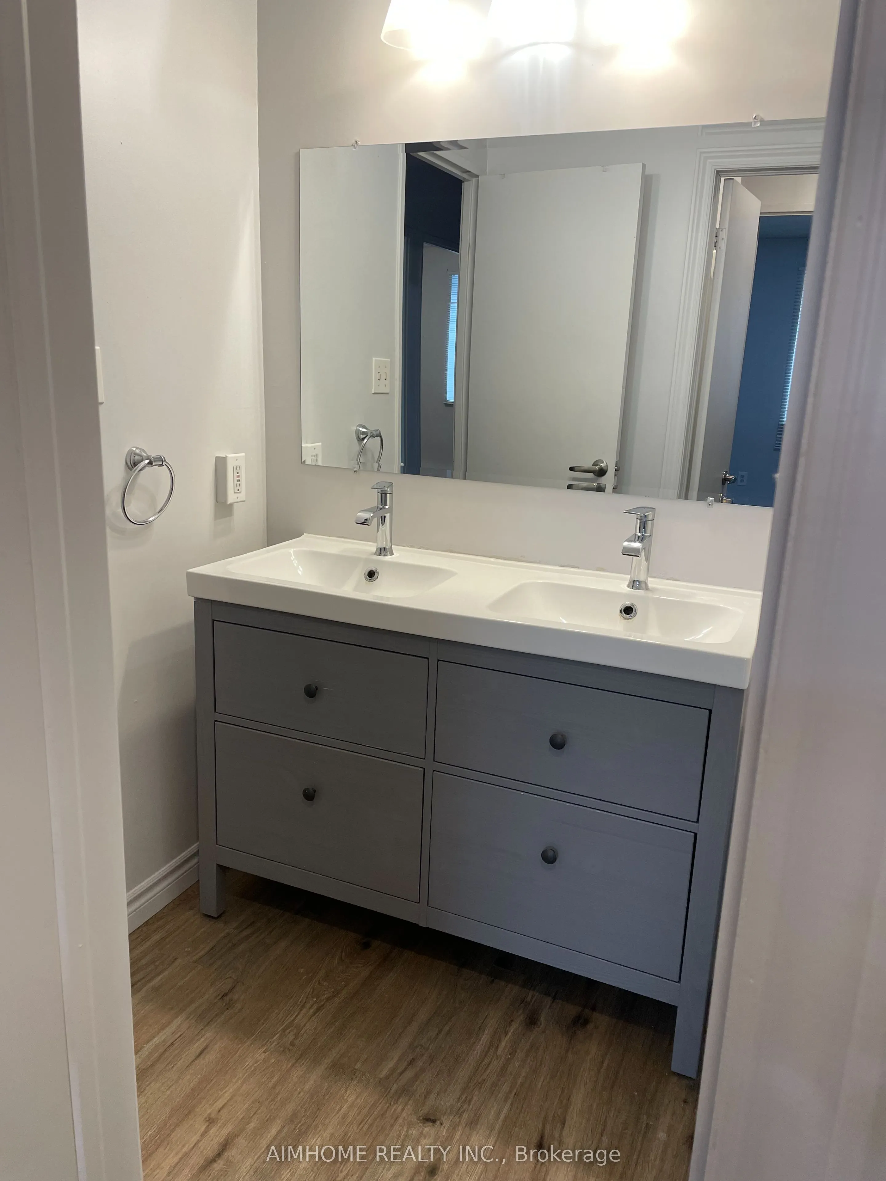 113 Westmount Road N, #1