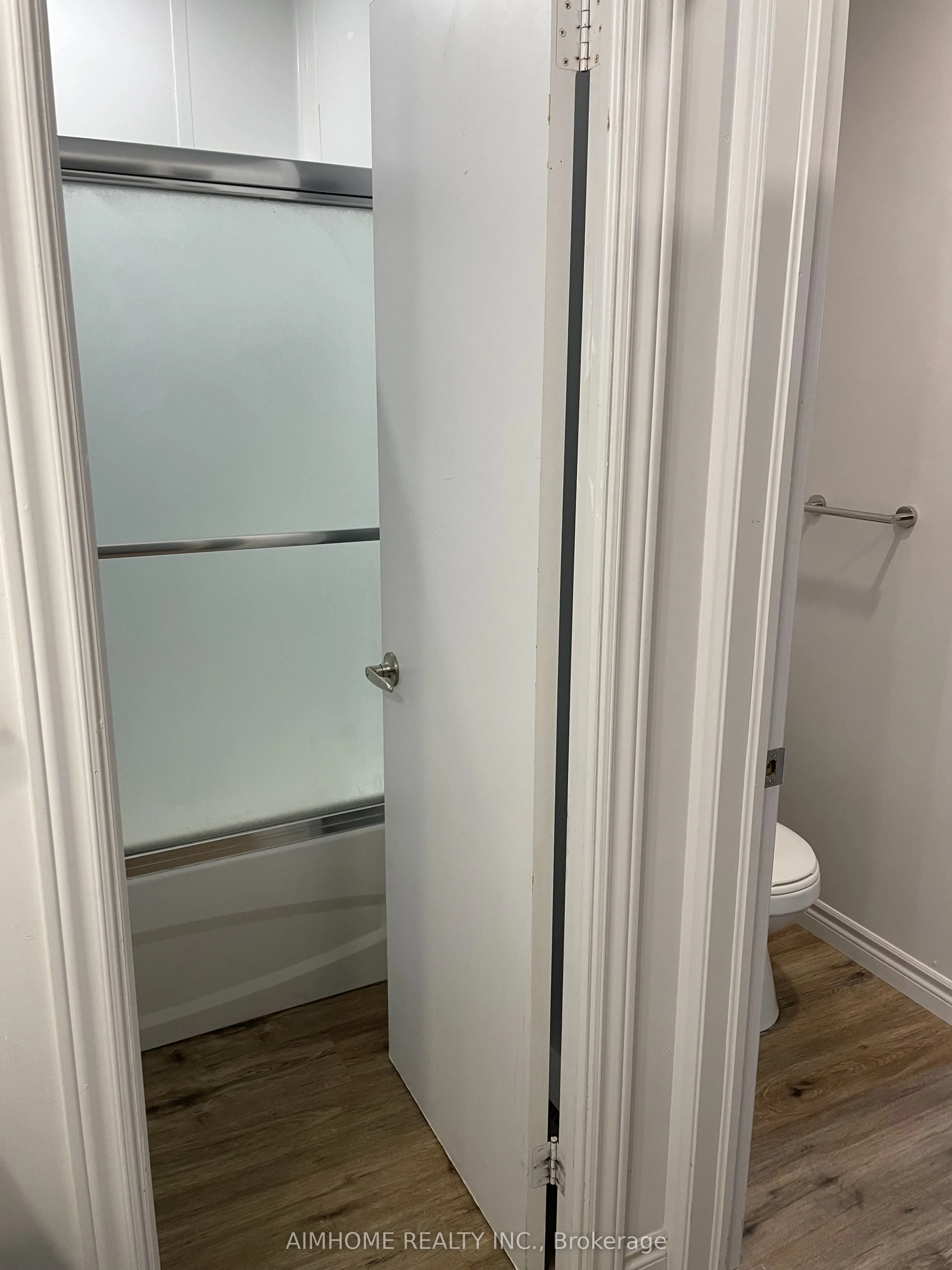 113 Westmount Road N, #1