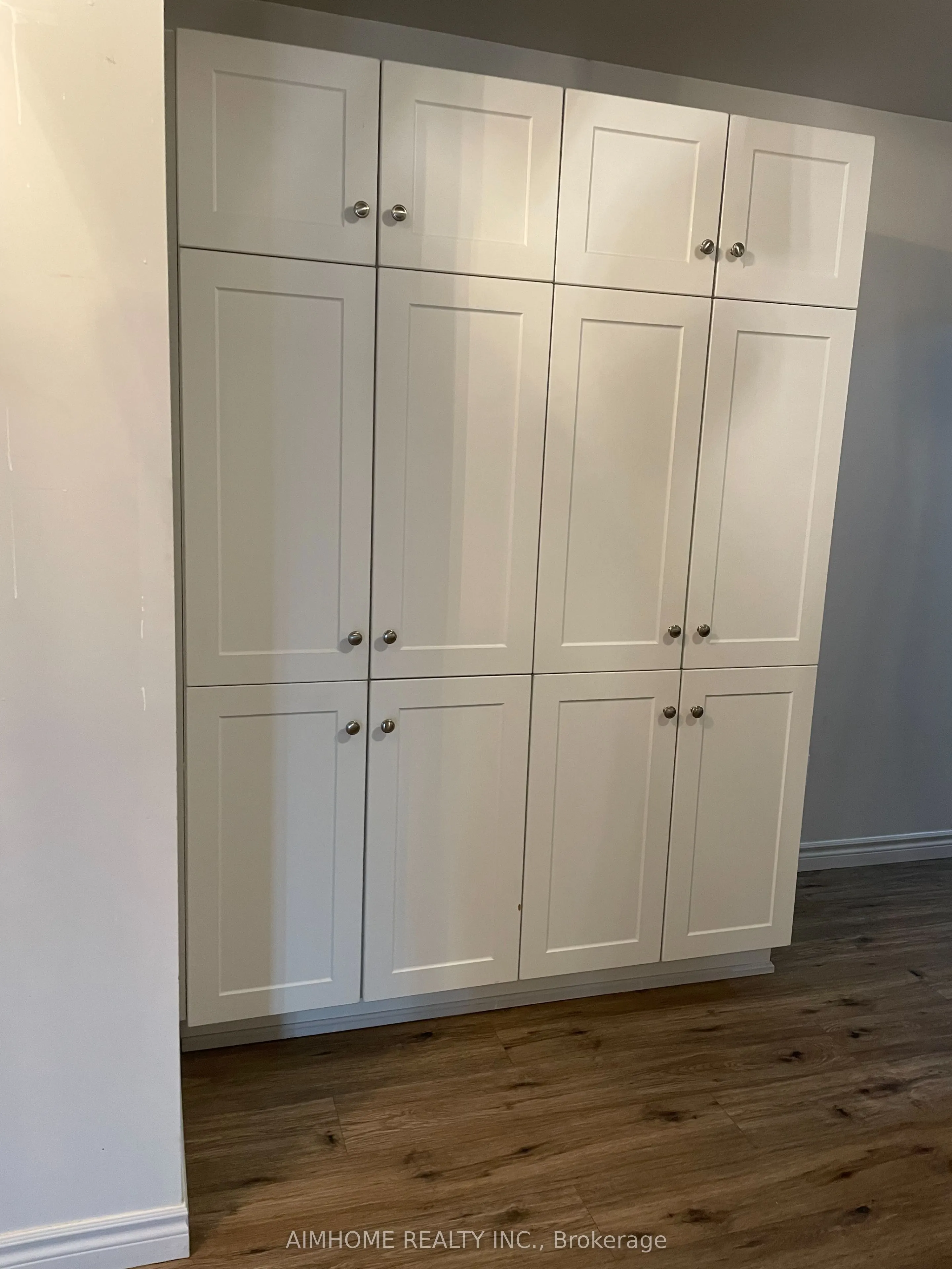 113 Westmount Road N, #1