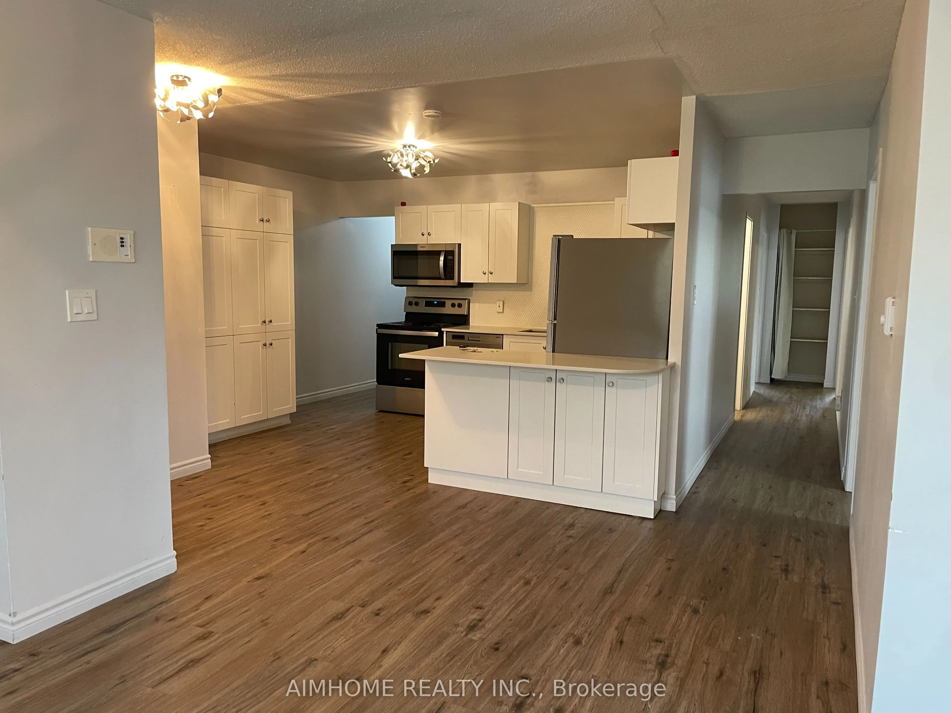 113 Westmount Road N, #1