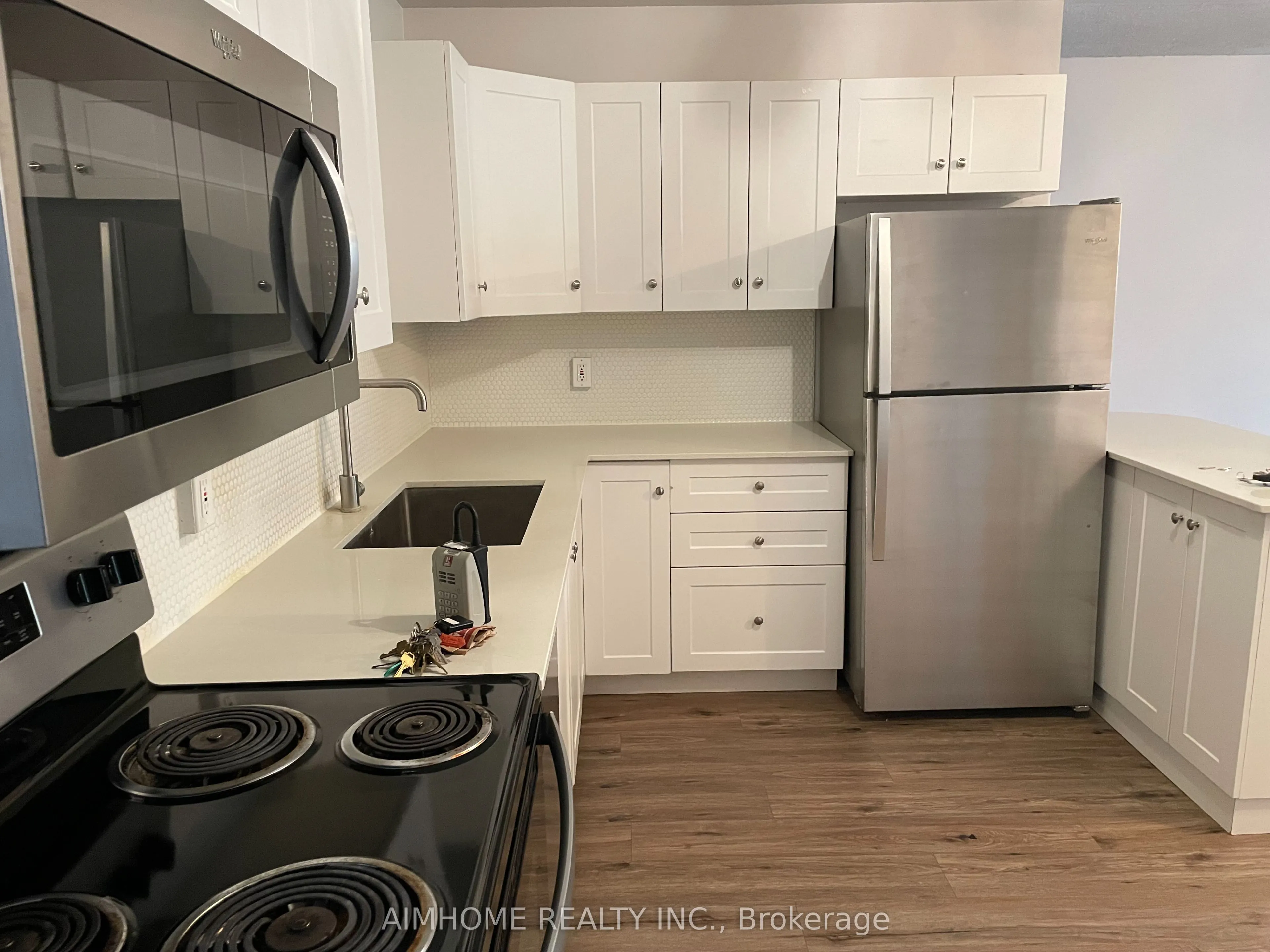 113 Westmount Road N, #1