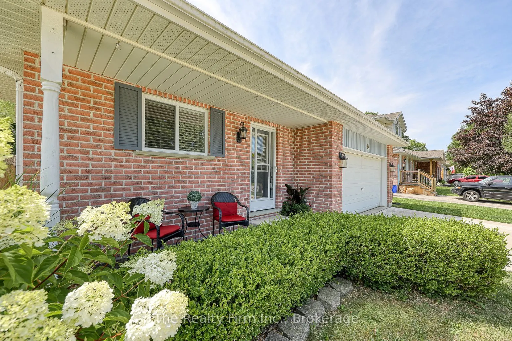 44 Moulton Court