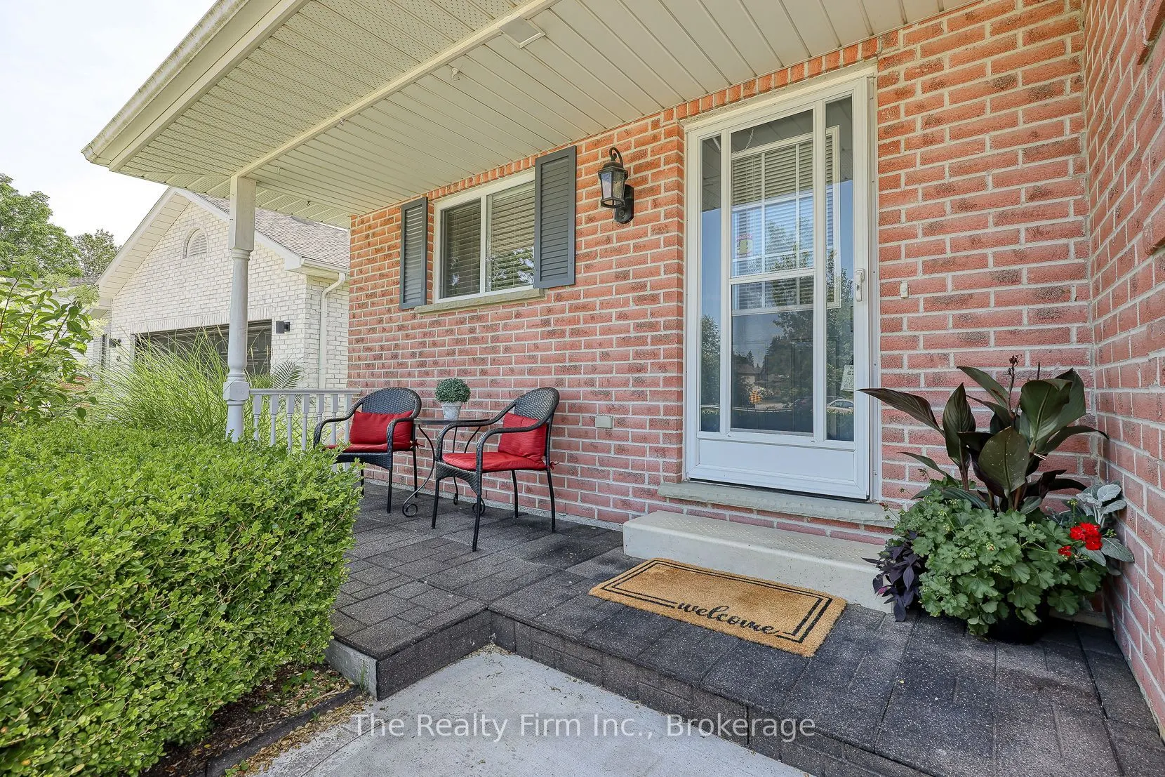 44 Moulton Court