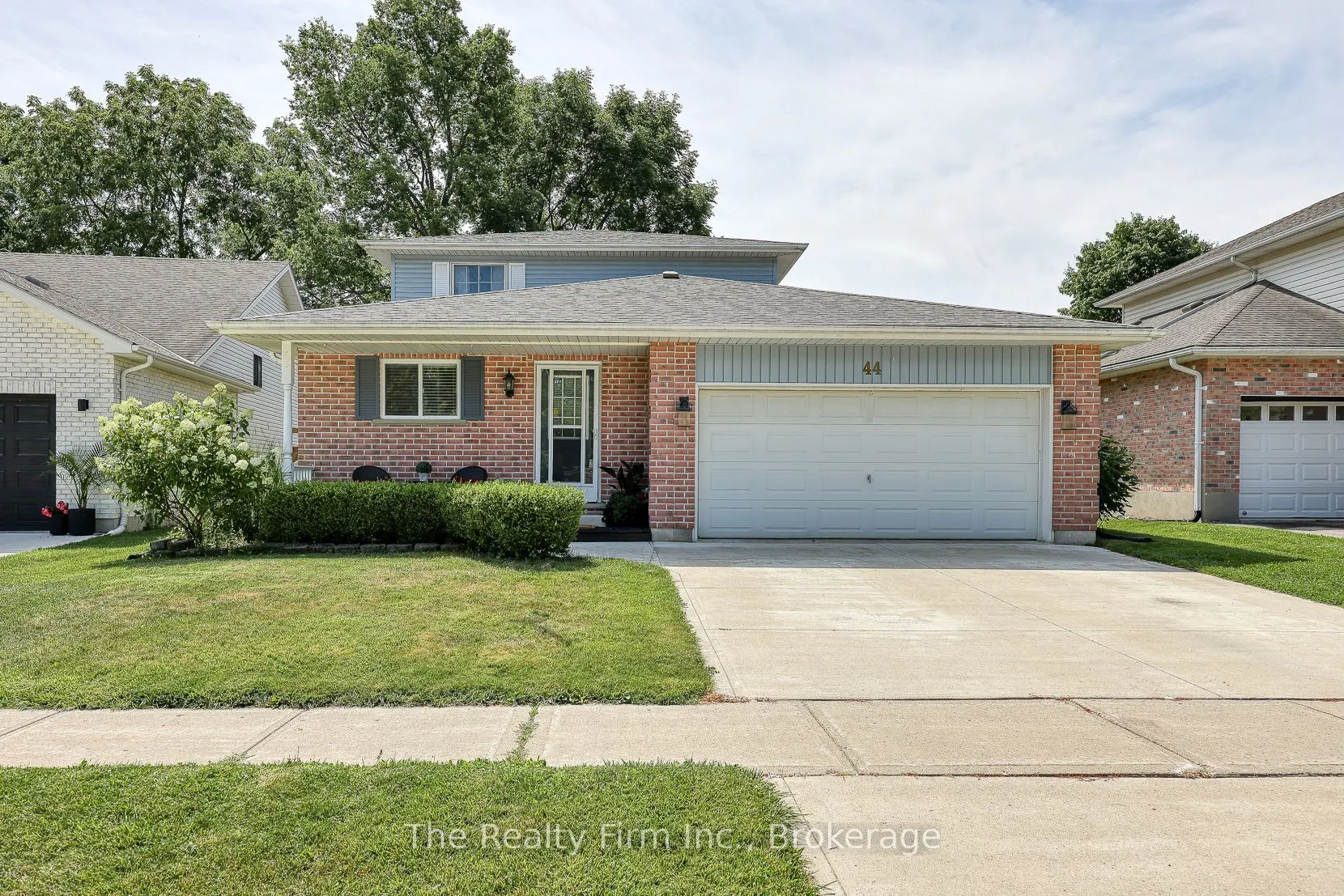 44 Moulton Court
