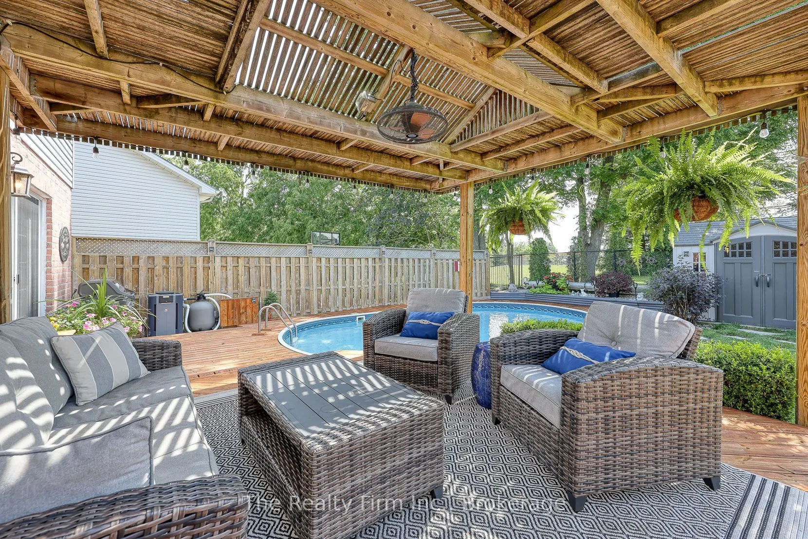 44 Moulton Court