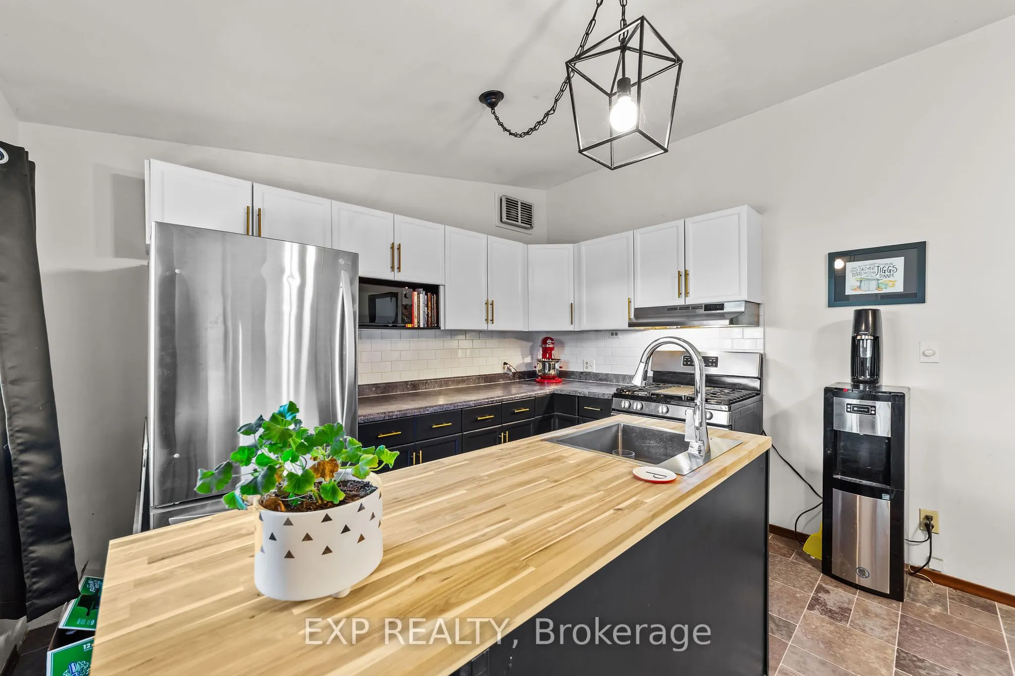 807 CAMBRIDGE Street