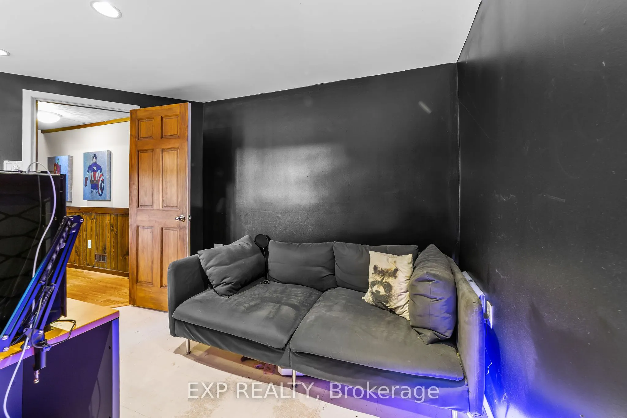 807 CAMBRIDGE Street