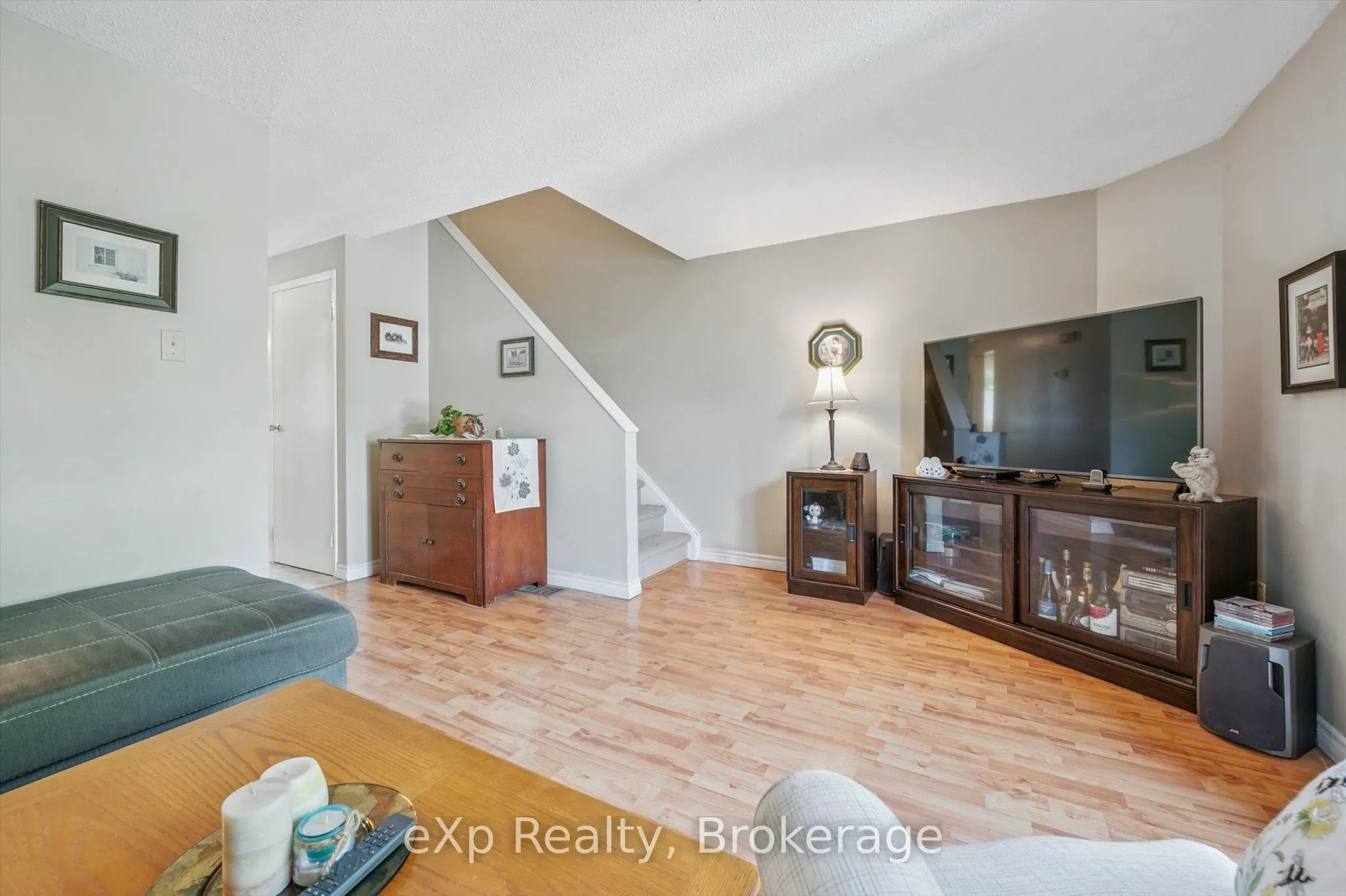 40 Silvercreek Parkway N, #30