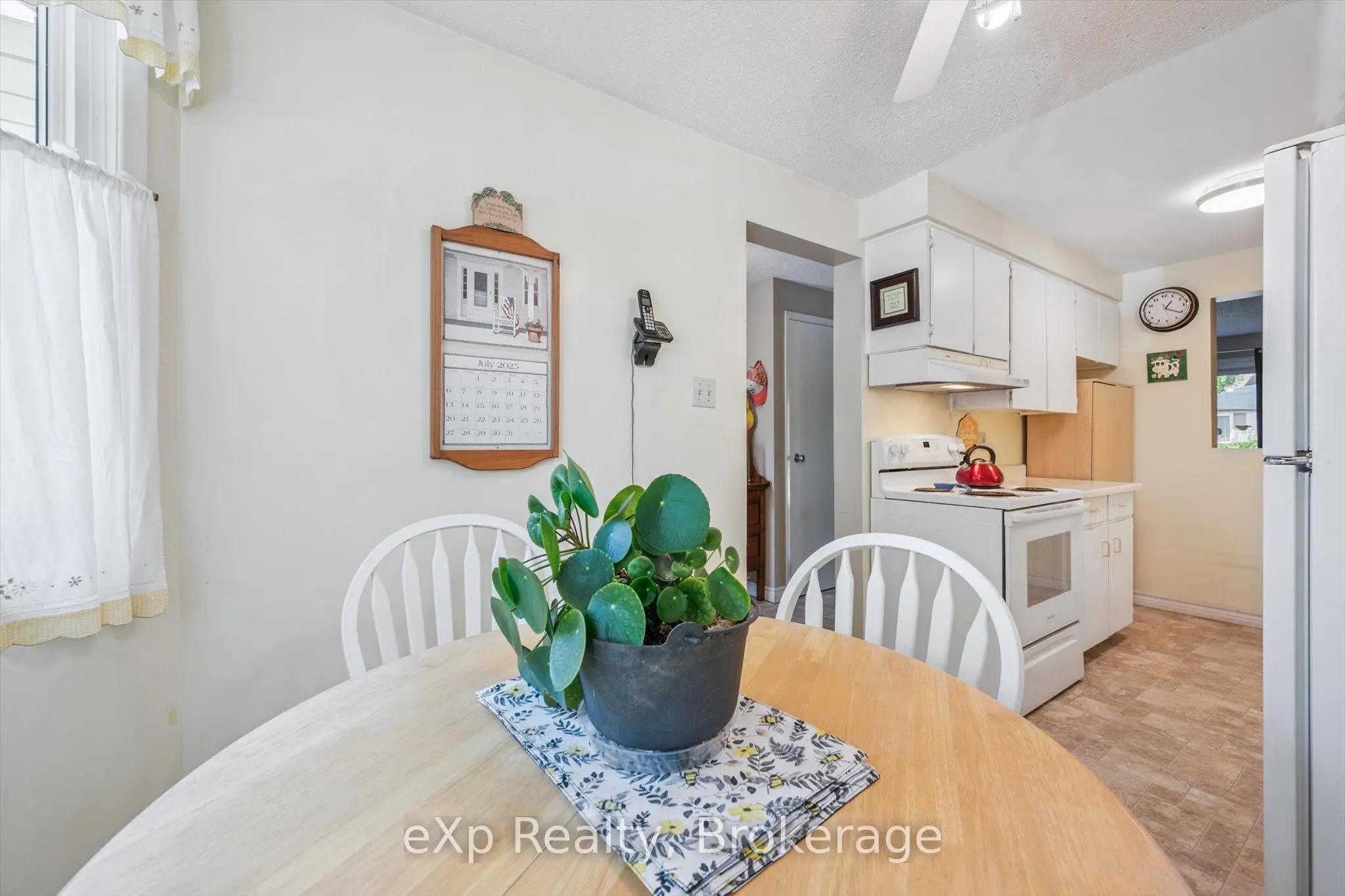 40 Silvercreek Parkway N, #30