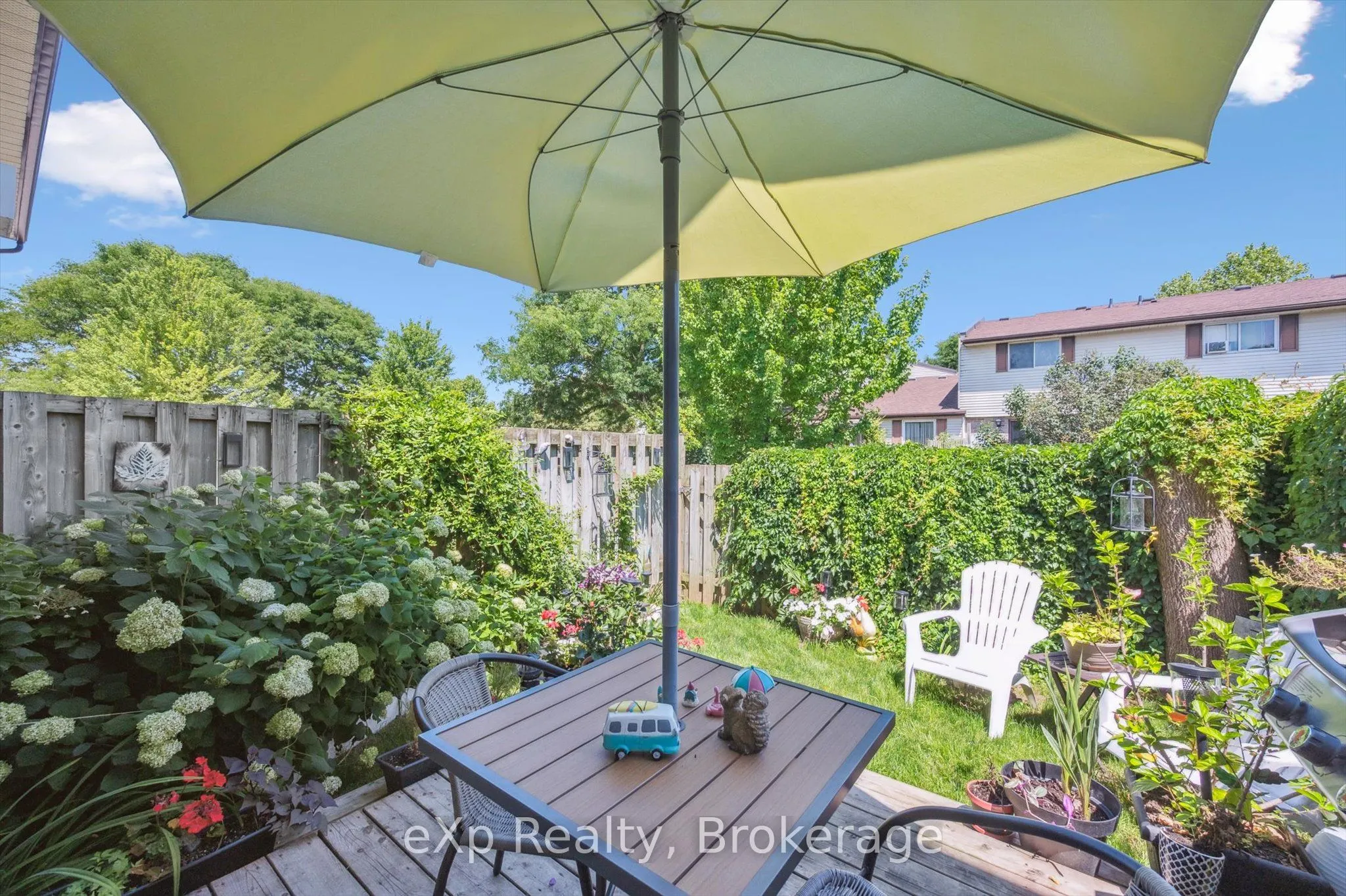 40 Silvercreek Parkway N, #30