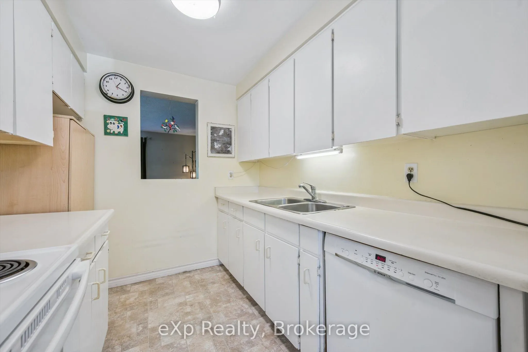 40 Silvercreek Parkway N, #30