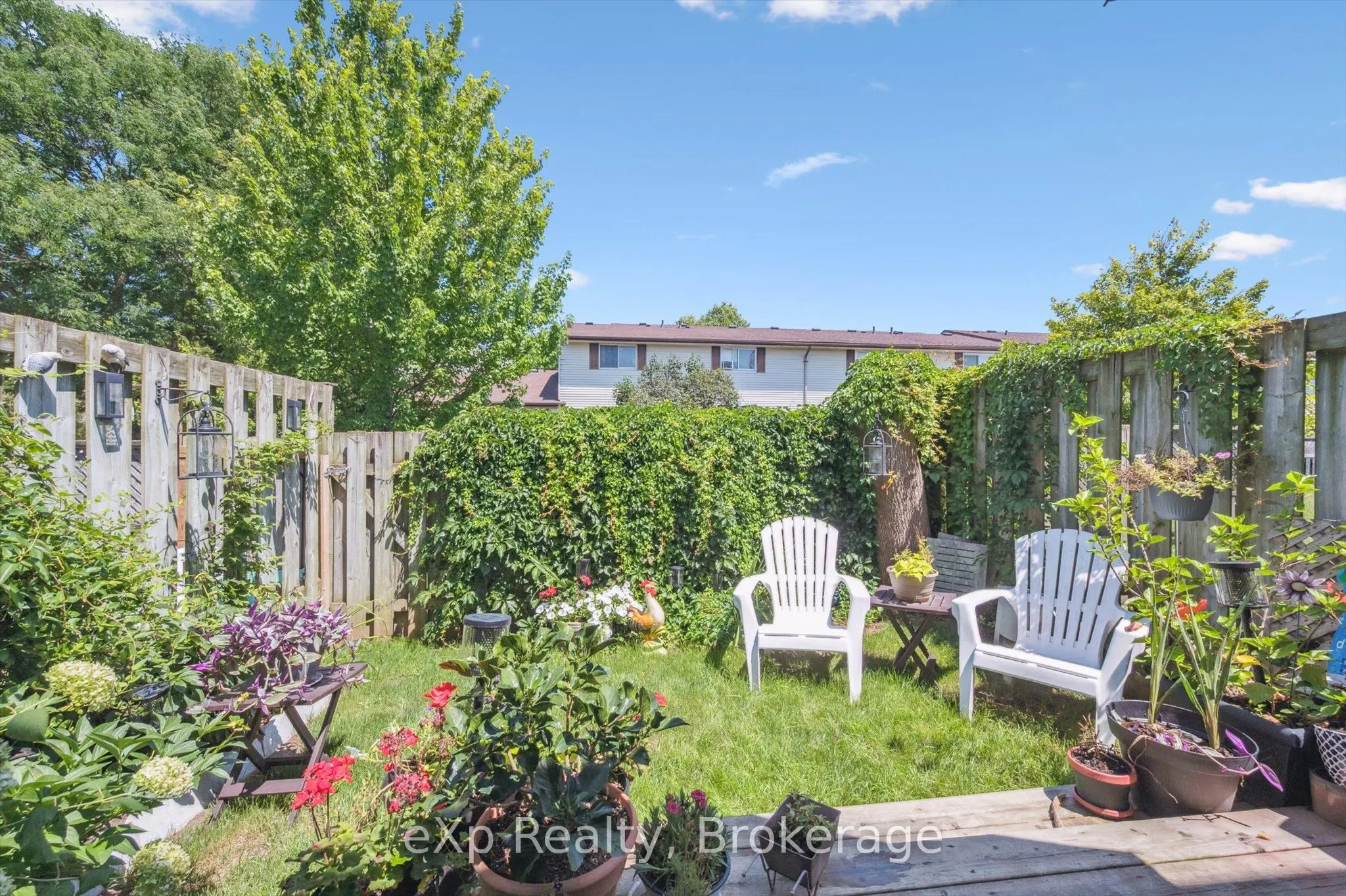 40 Silvercreek Parkway N, #30