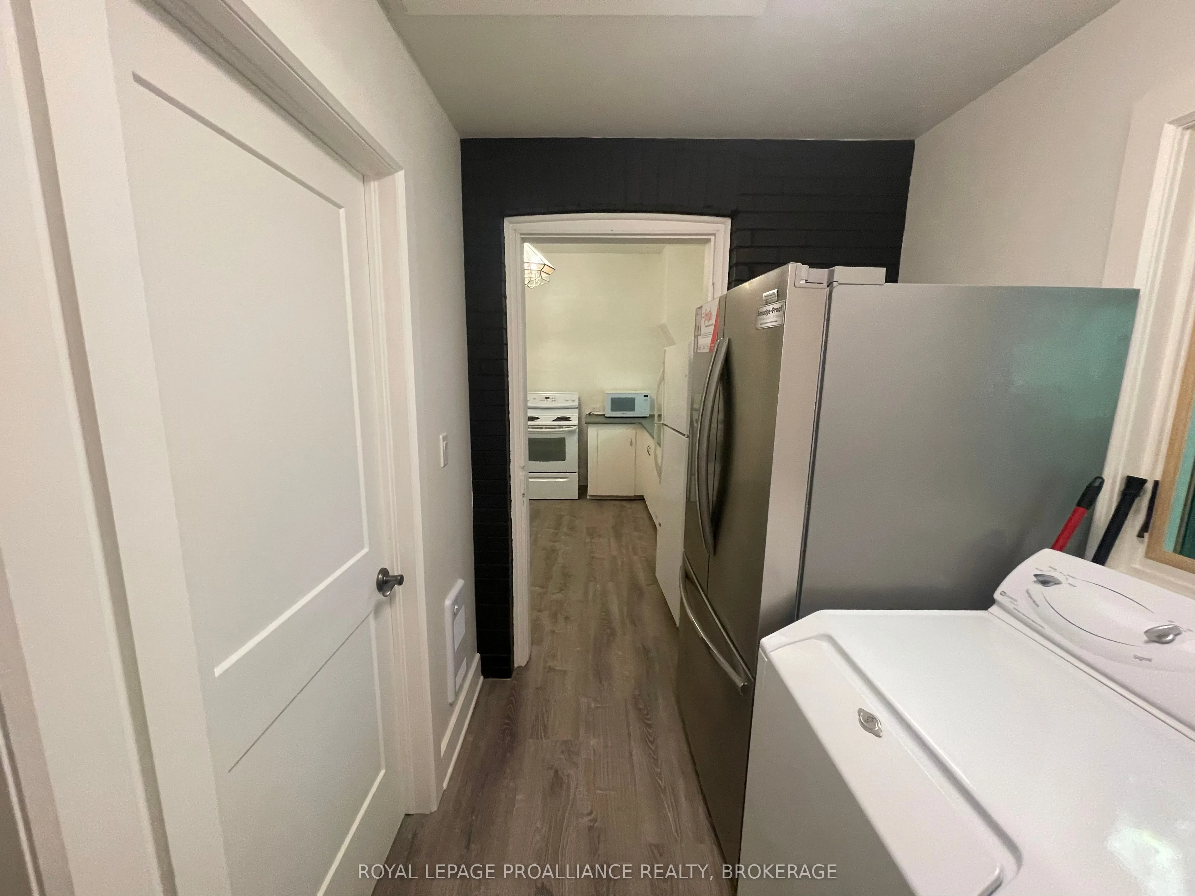 301 King Street W