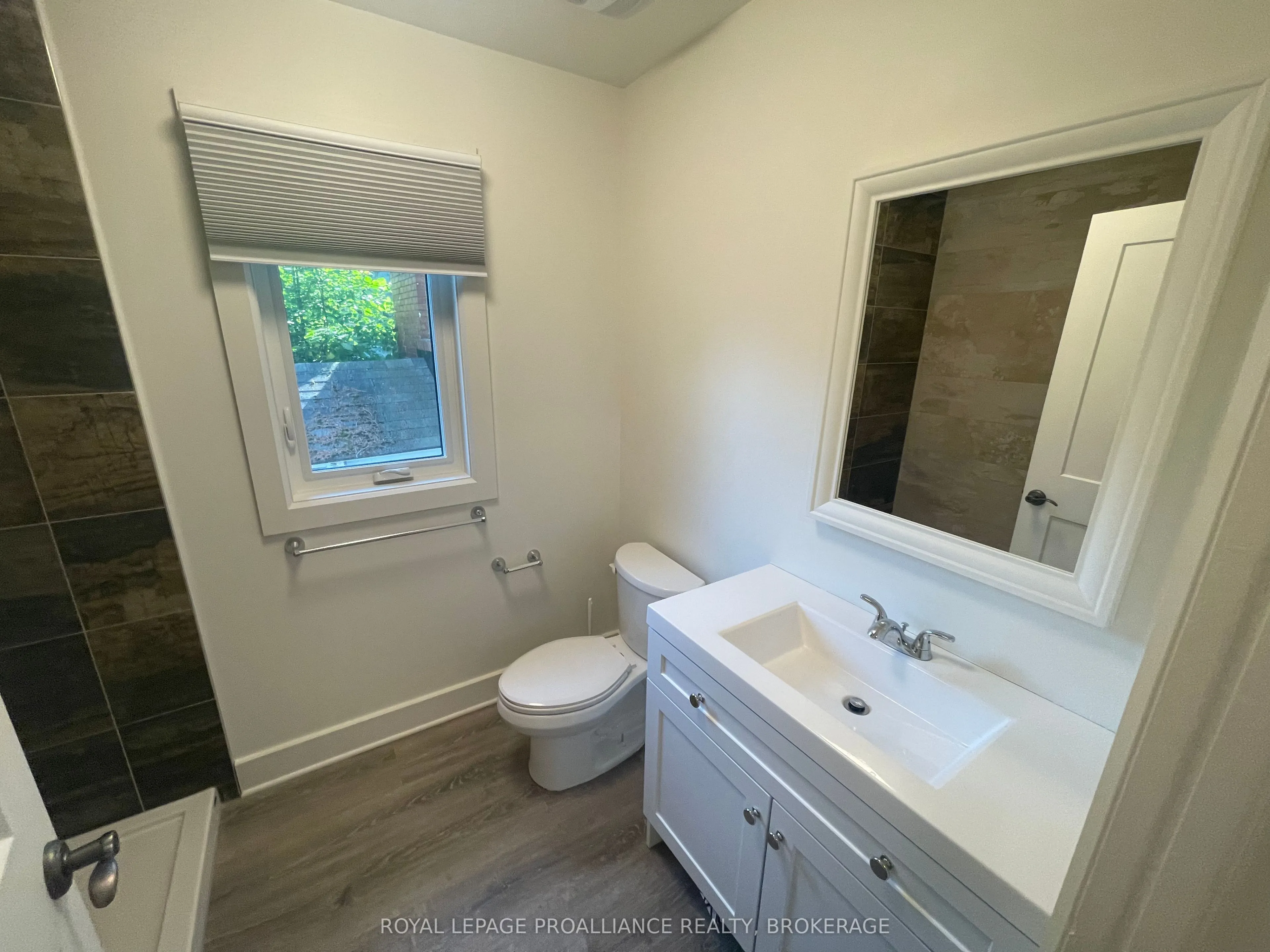 301 King Street W