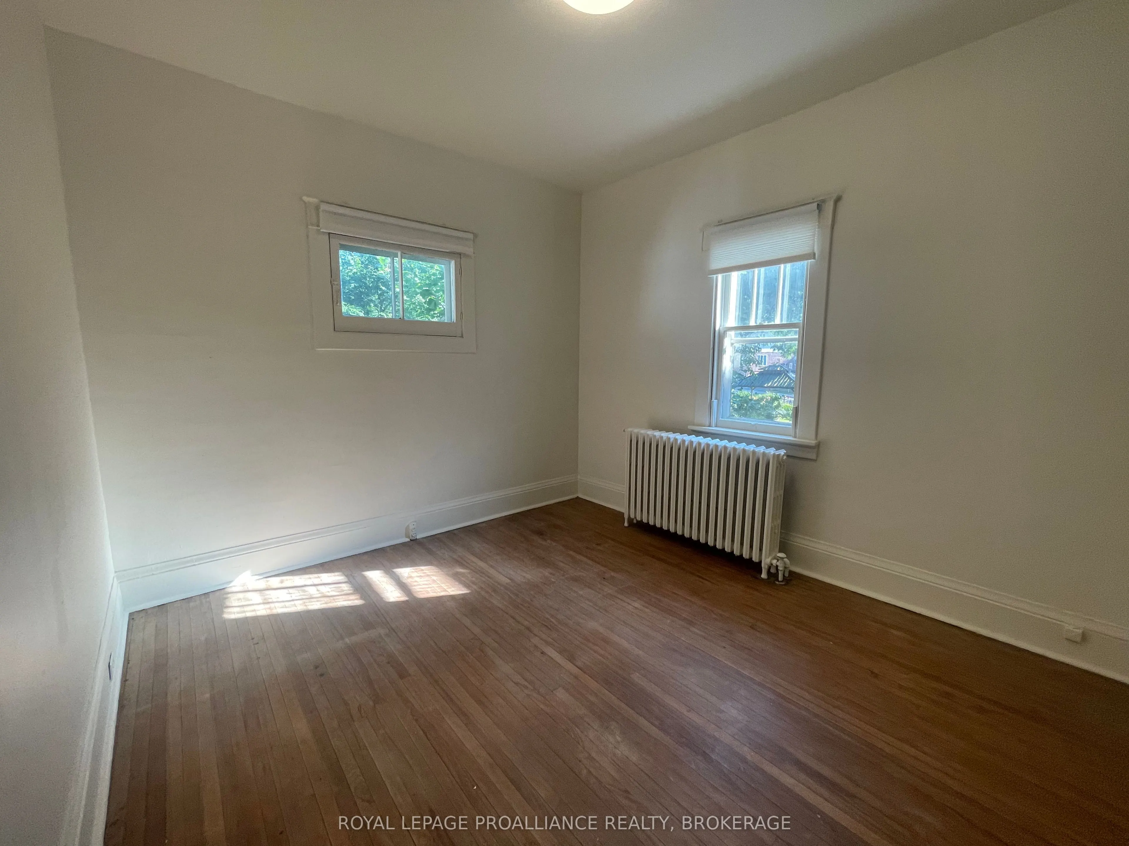 301 King Street W