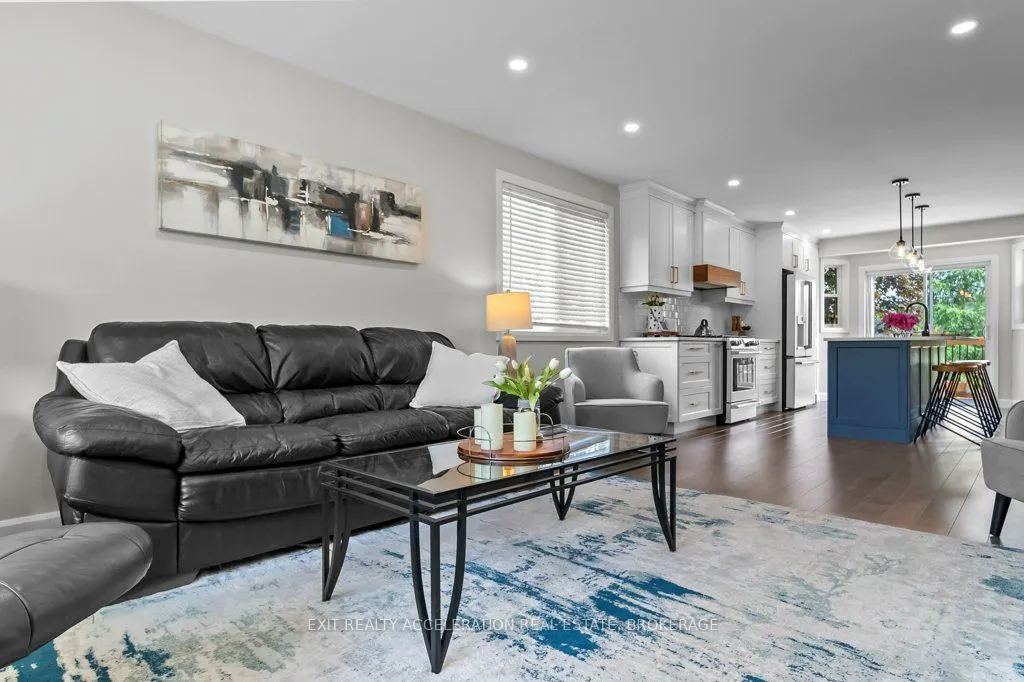 134 Shoreline Crescent