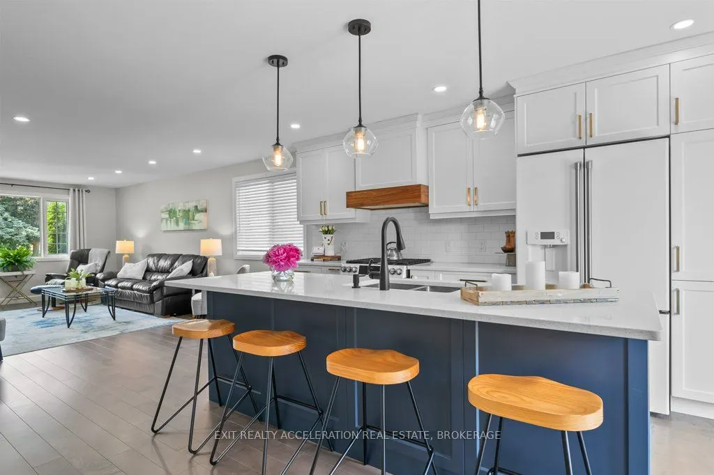 134 Shoreline Crescent
