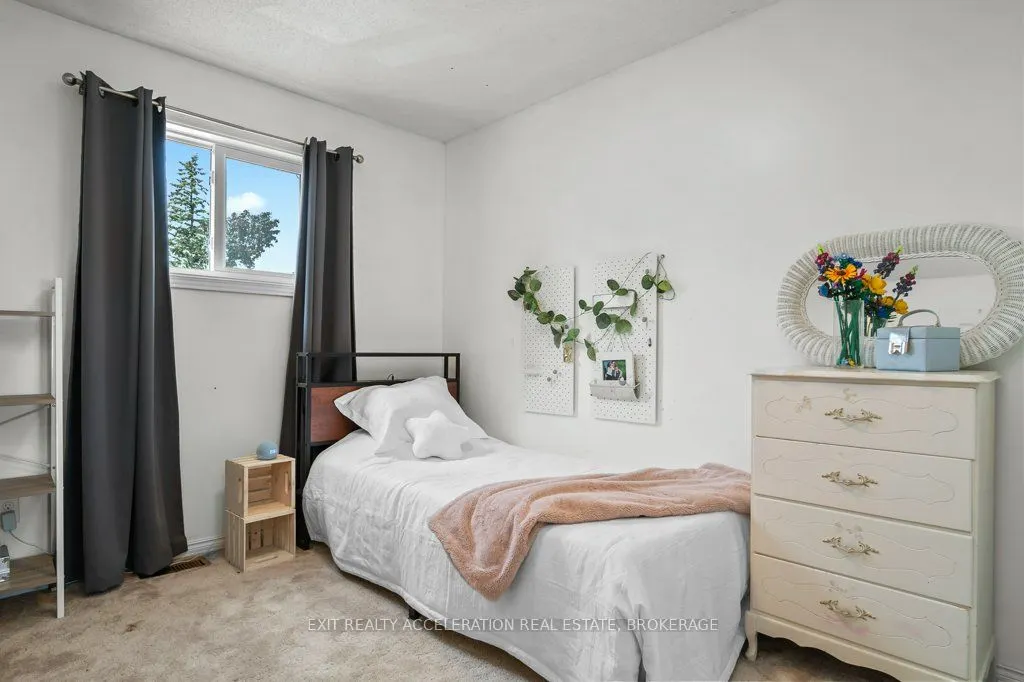 134 Shoreline Crescent