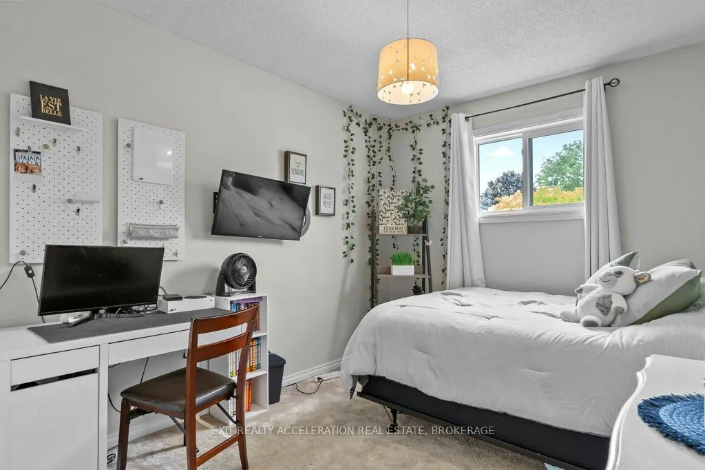 134 Shoreline Crescent