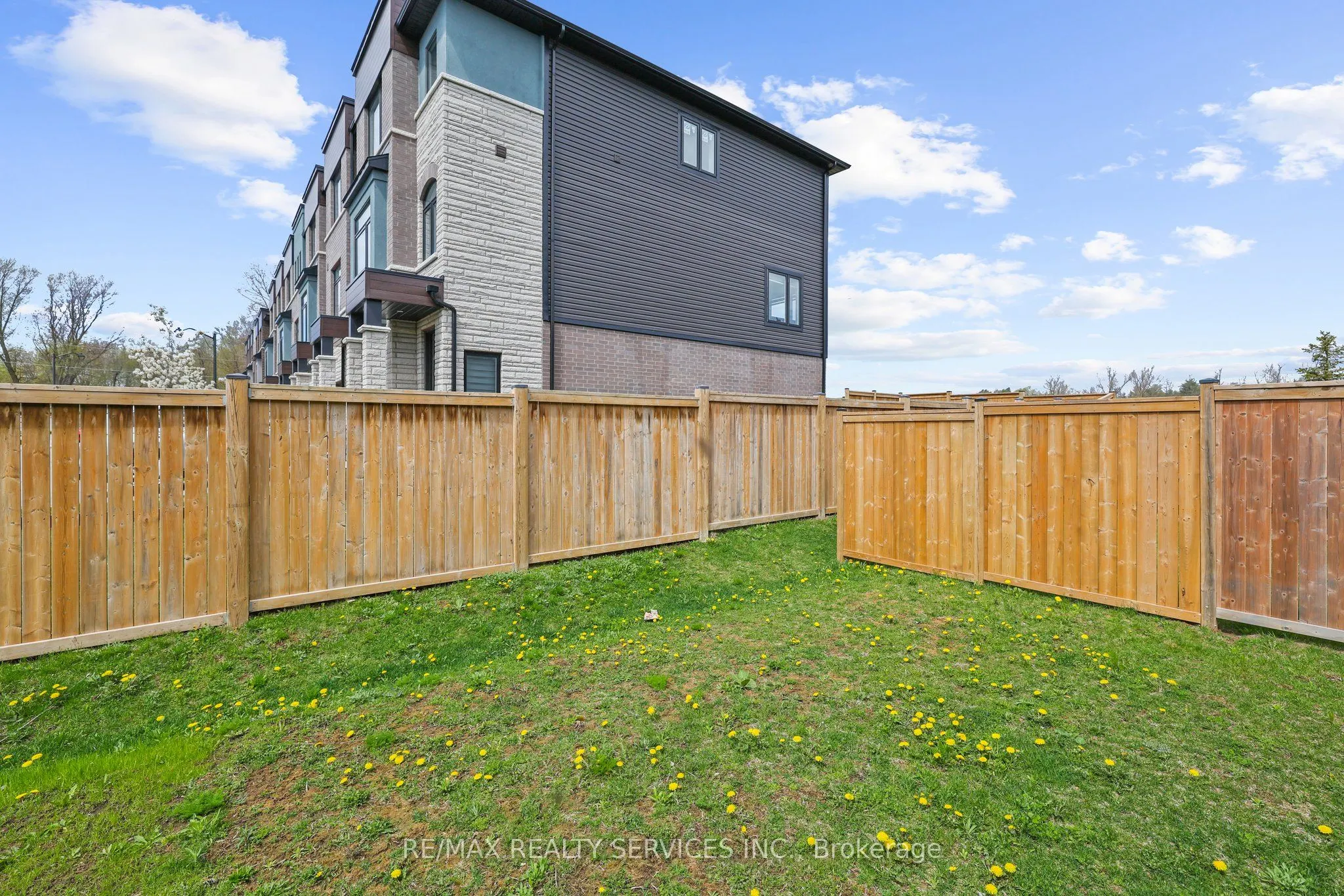 324 Equestrian Way, #13